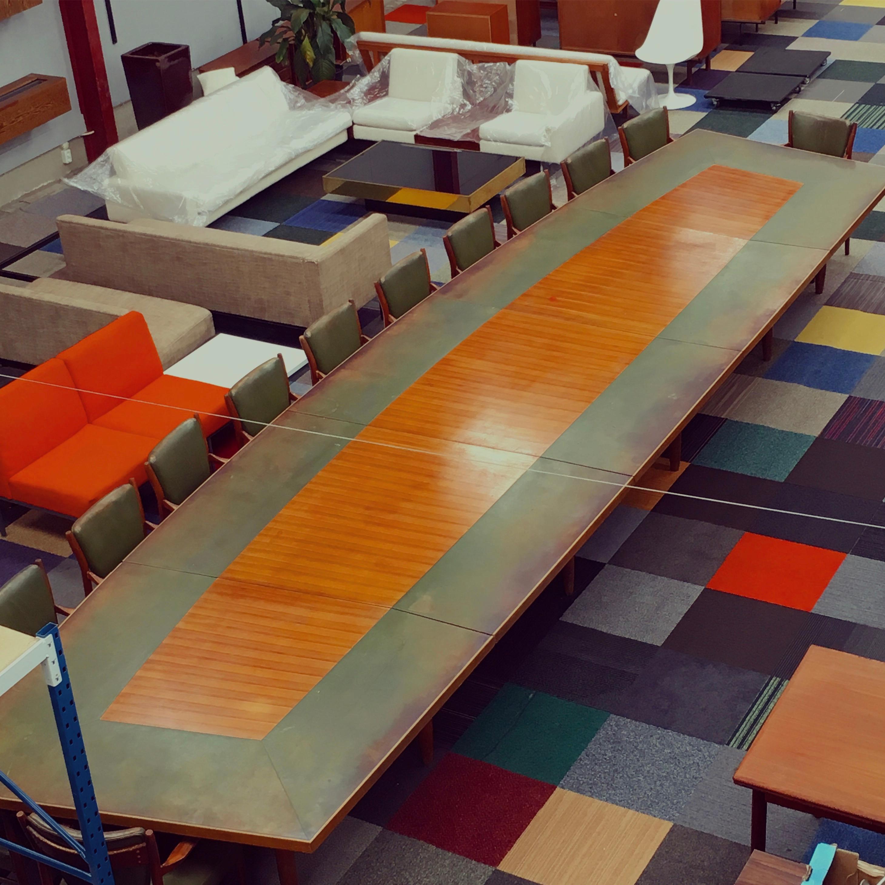 Large Danish Conference Table in Rosewood and Leather with 13 Chairs, 1950 In Fair Condition In Pijnacker, Zuid-Holland
