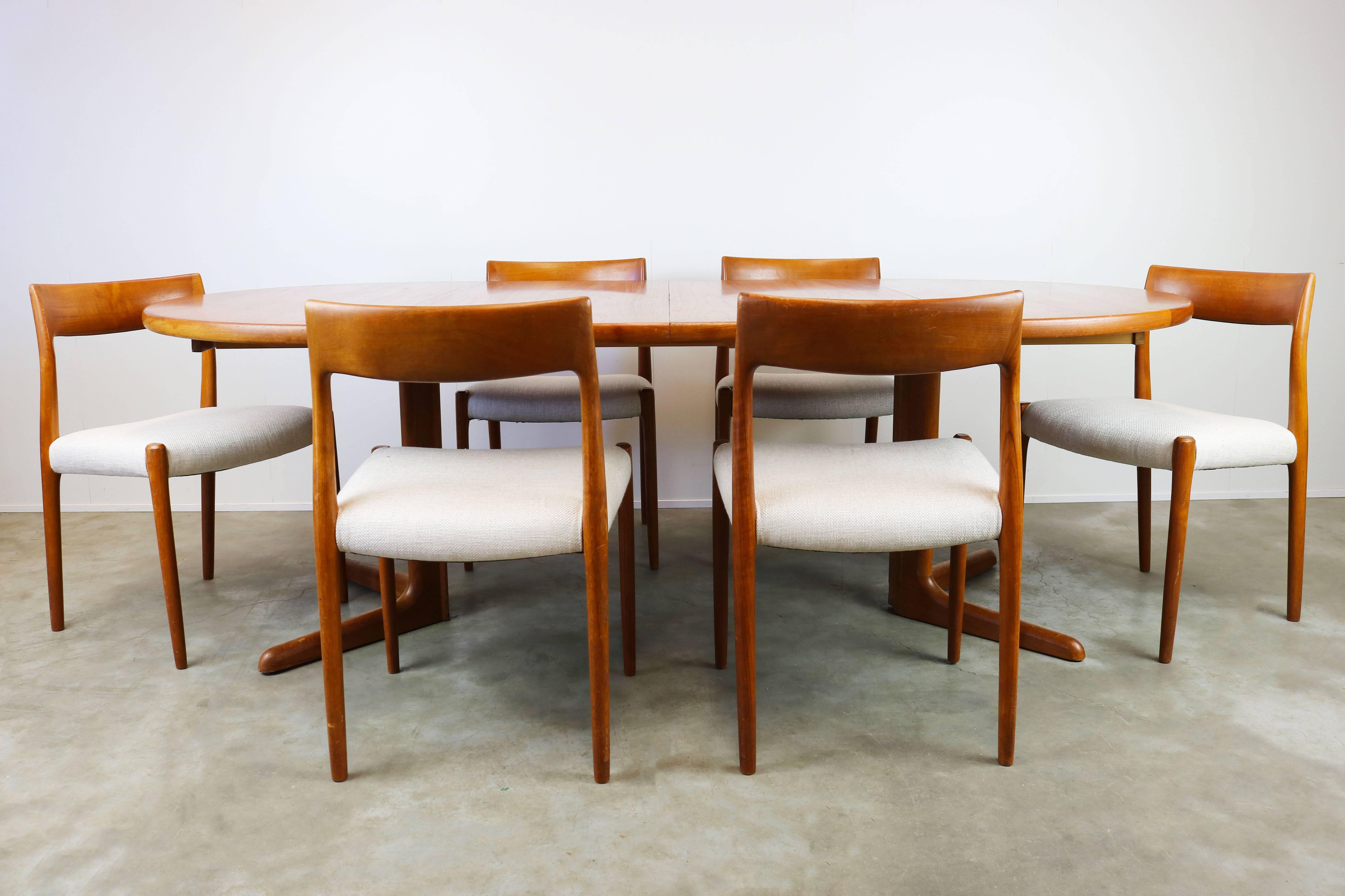 Mid-Century Modern Large Danish Dining Room Set by Niels Otto Møller Teak and White Model 77, 1950