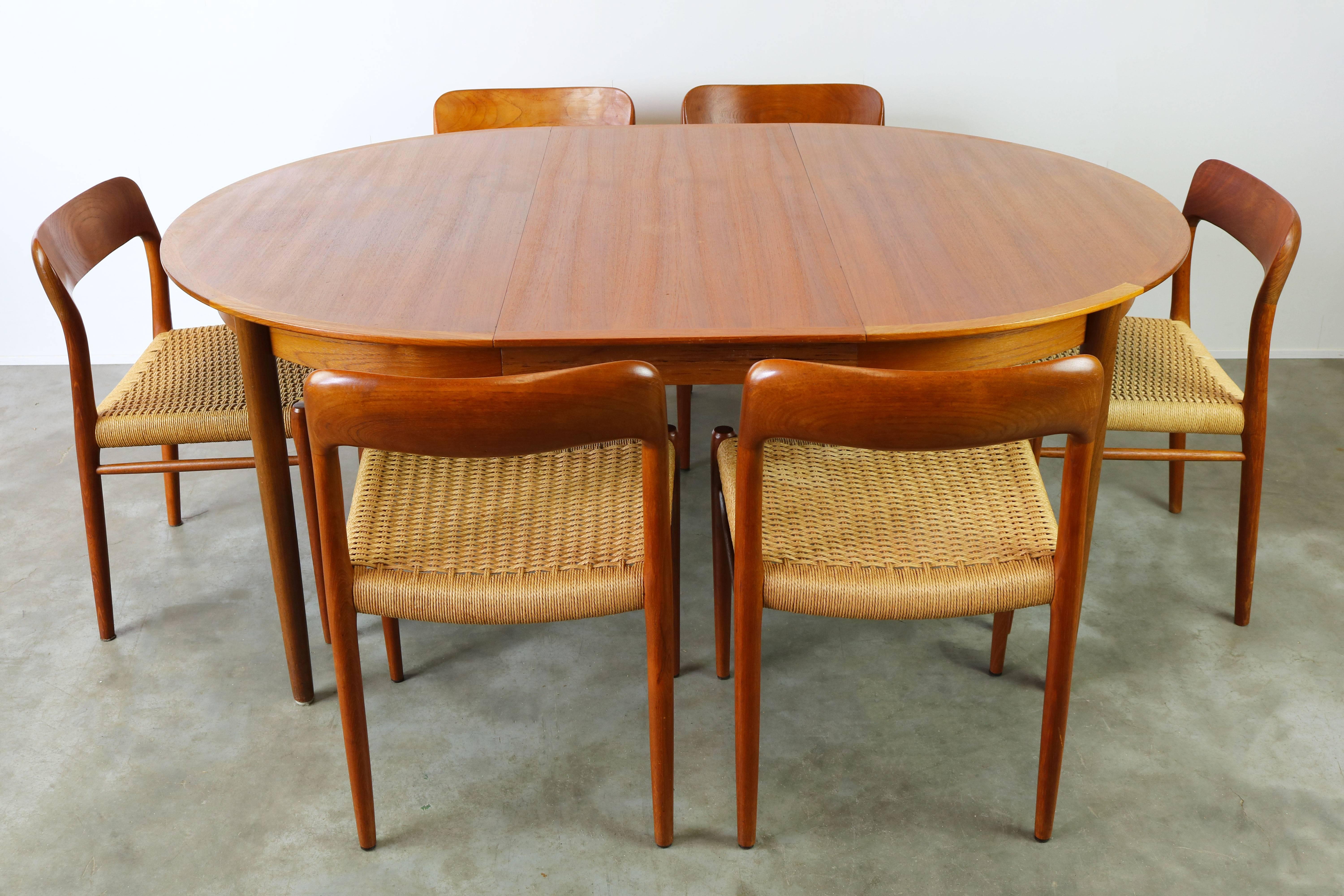 Large Danish Dining Room Set by Niels Otto Møller Teak & Papercord Model 75 1950 10