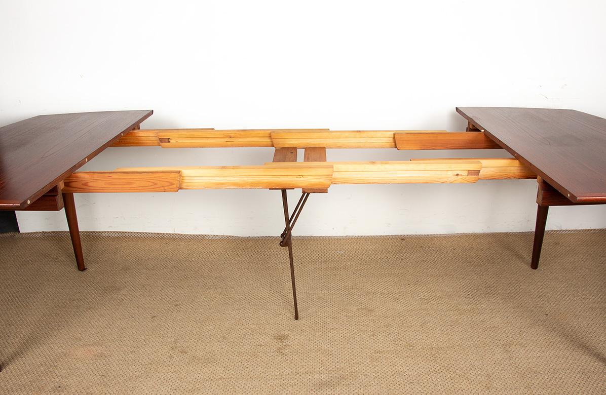 Large Danish Extendable Dining Table, 260 cm, in Teak by Henry Walter Klein 1960 For Sale 3