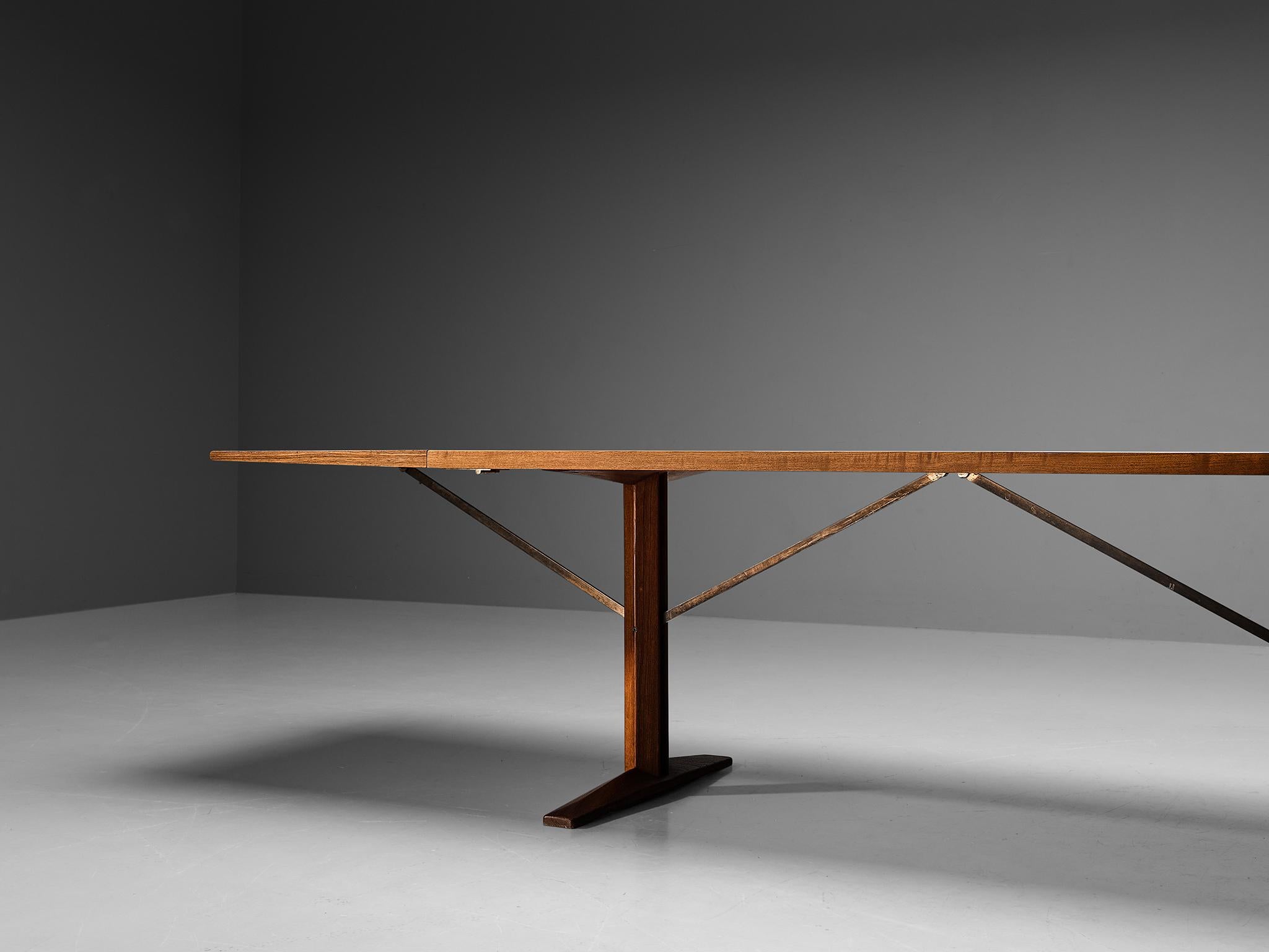 Large Danish Drop-leaf Dining Table in Teak and Brass For Sale 3