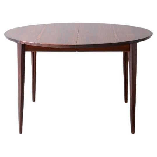 Large danish extendable table For Sale