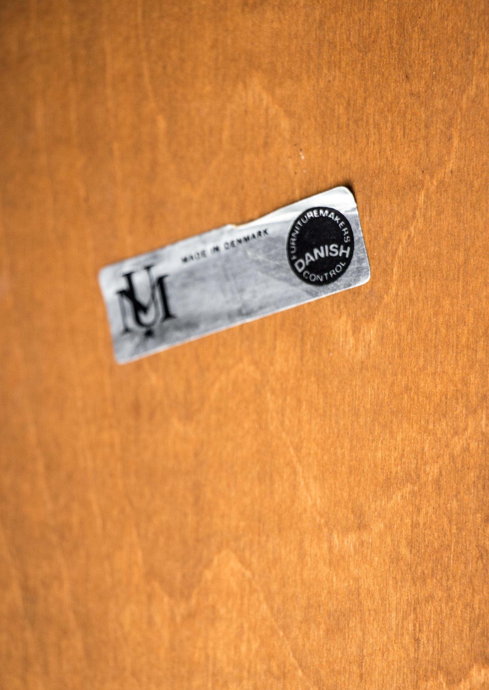 Gran mesa de comedor danesa extensible de teca, 1960, de Johannes Andersen/Uldum. en venta 6