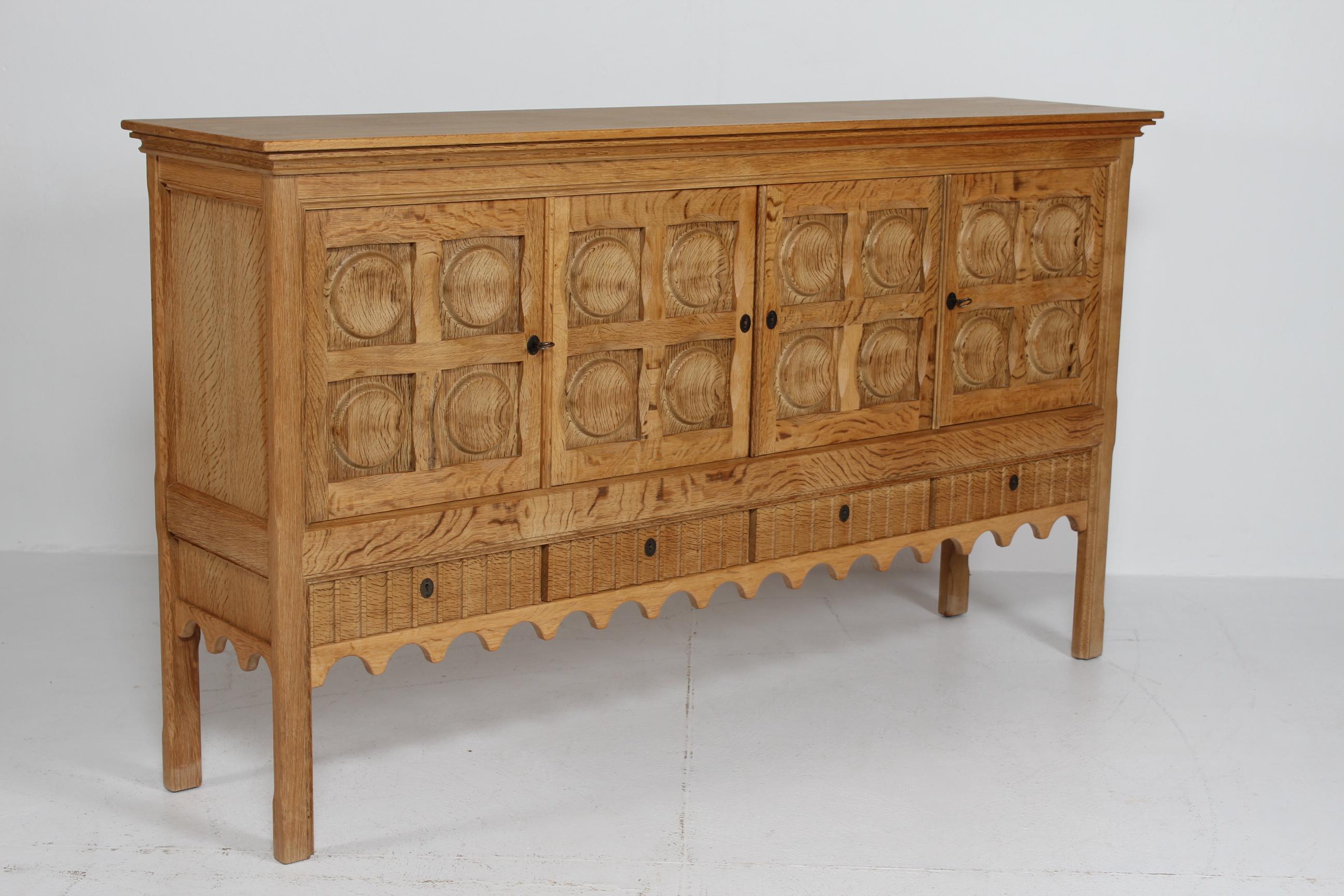 Large Danish Henning Kjærnulf Sideboard Oak with 4 Doors Brutalist Style 1970s For Sale 6