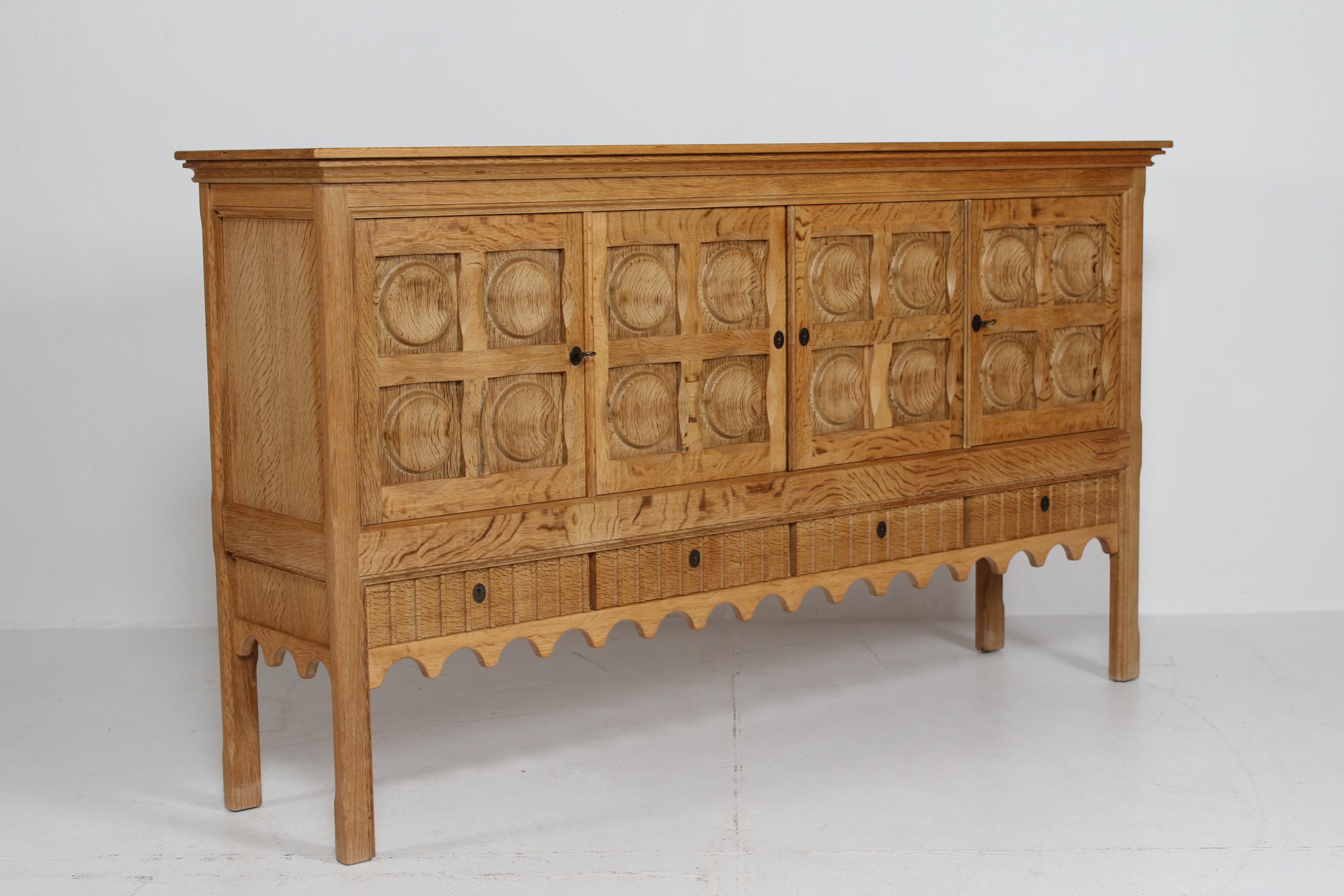 Large Danish Henning Kjærnulf Sideboard Oak with 4 Doors Brutalist Style 1970s For Sale 7