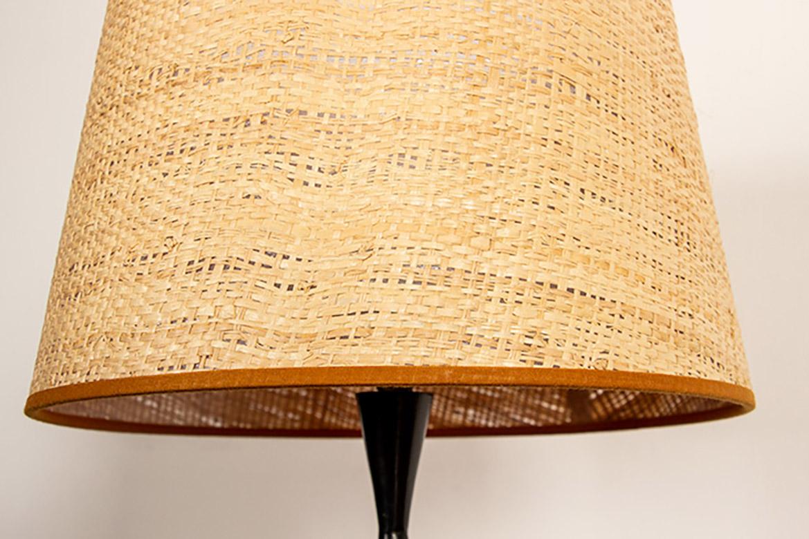Grande lampada da tavolo danese a forma di chiglia in teak ed ebano di Fog and Morup 1960. in vendita 2