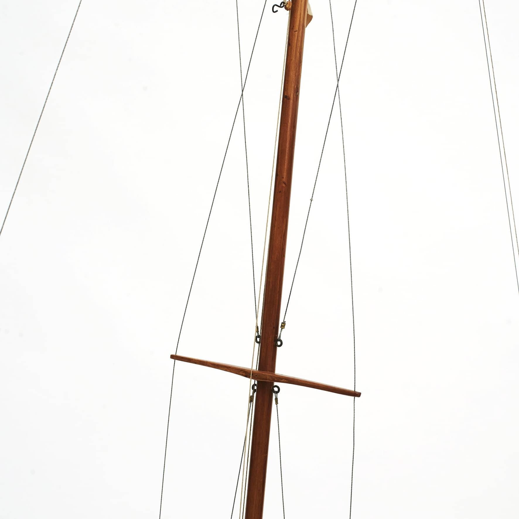Großes dänisches Yachtschiff-Modell aus Ahorn und Mahagoni für den Teich im Angebot 4