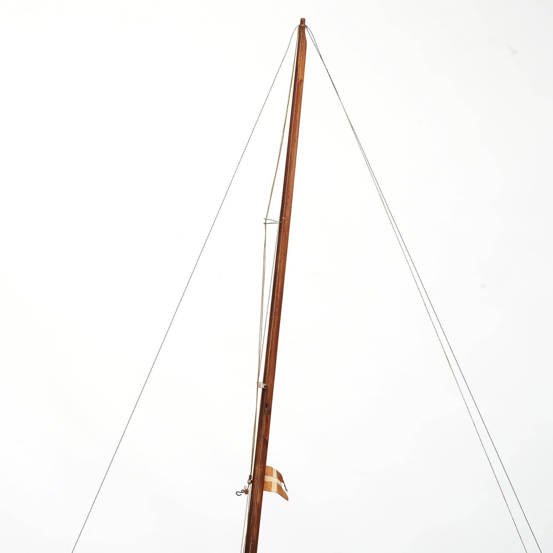 Large Danish Maple and Mahogany Pond Yacht Ship Model For Sale 7