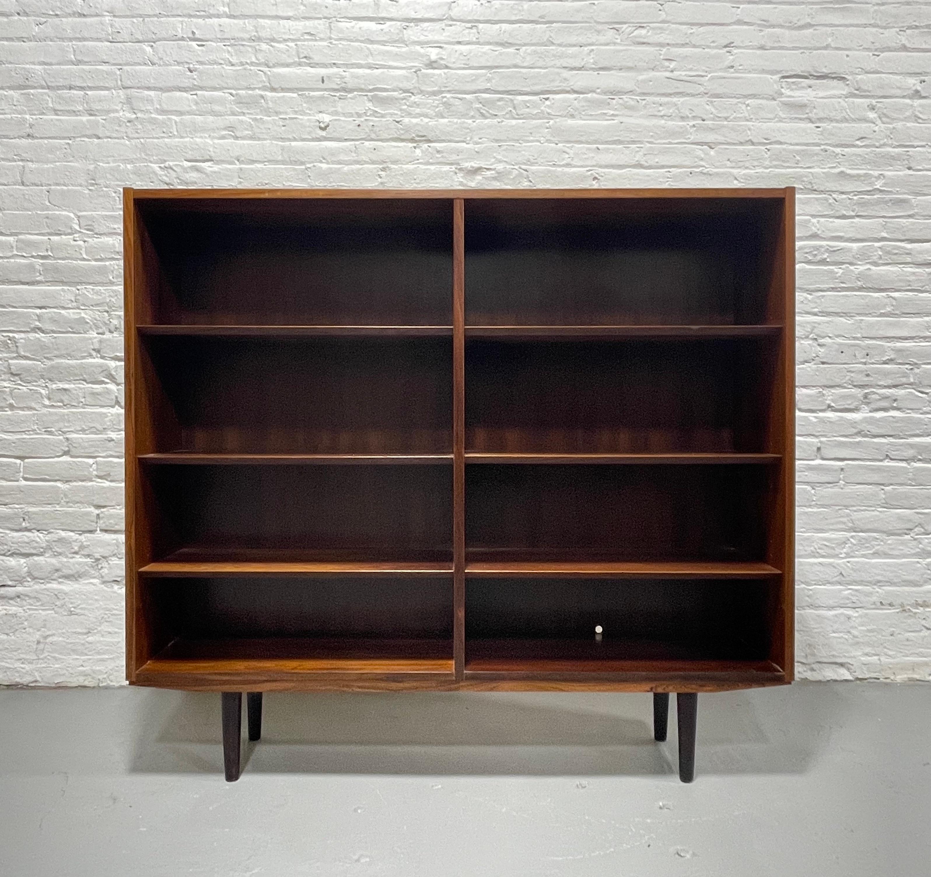 Large DANISH Mid Century Modern ROSEWOOD BOOKCASE, c. 1960's In Good Condition For Sale In Weehawken, NJ