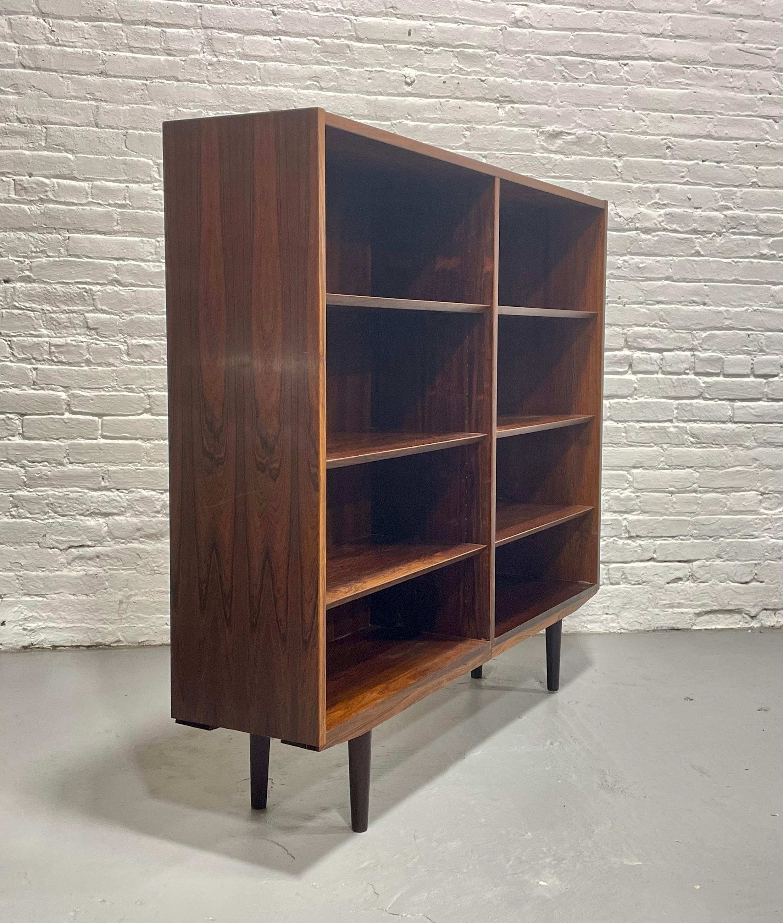 Large DANISH Mid Century Modern ROSEWOOD BOOKCASE, c. 1960's For Sale 2