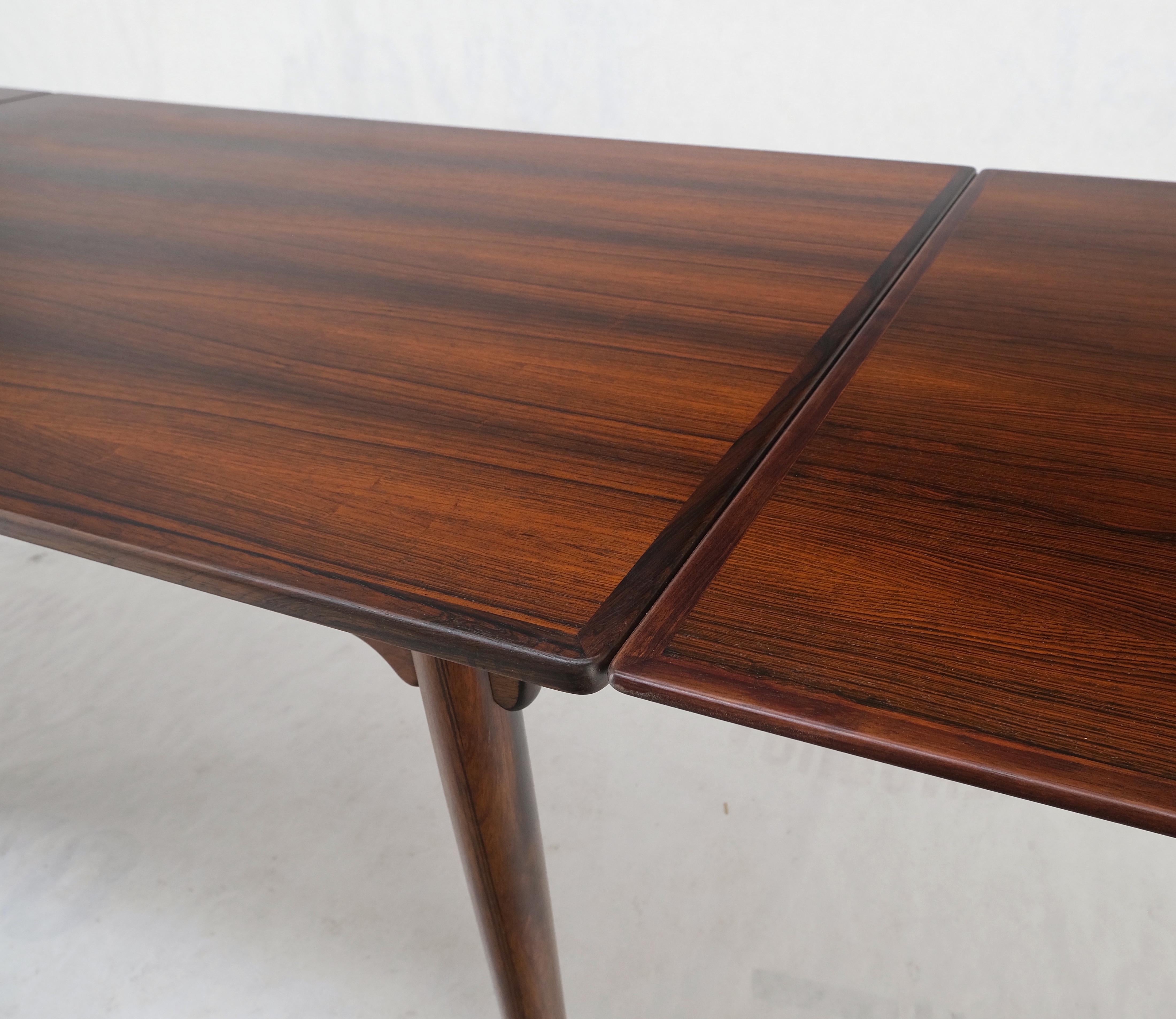 Large Danish Mid-Century Modern Rosewood Refectory Leaves Dining Table Mint! For Sale 4
