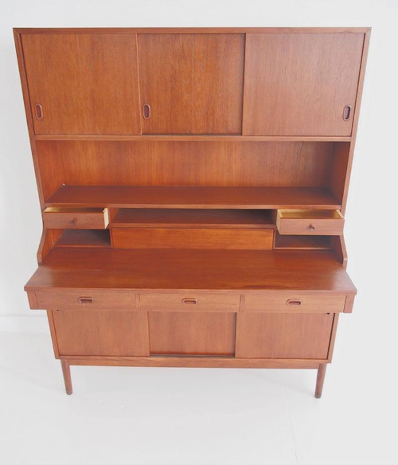 Scandinavian Modern Large Danish Mid-Century Modern Teak Cabinet