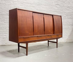 Grande crédence en teck DANISH Mid Century MODERN / SIDEBOARD, par E.W. A.I.C. C. 1960