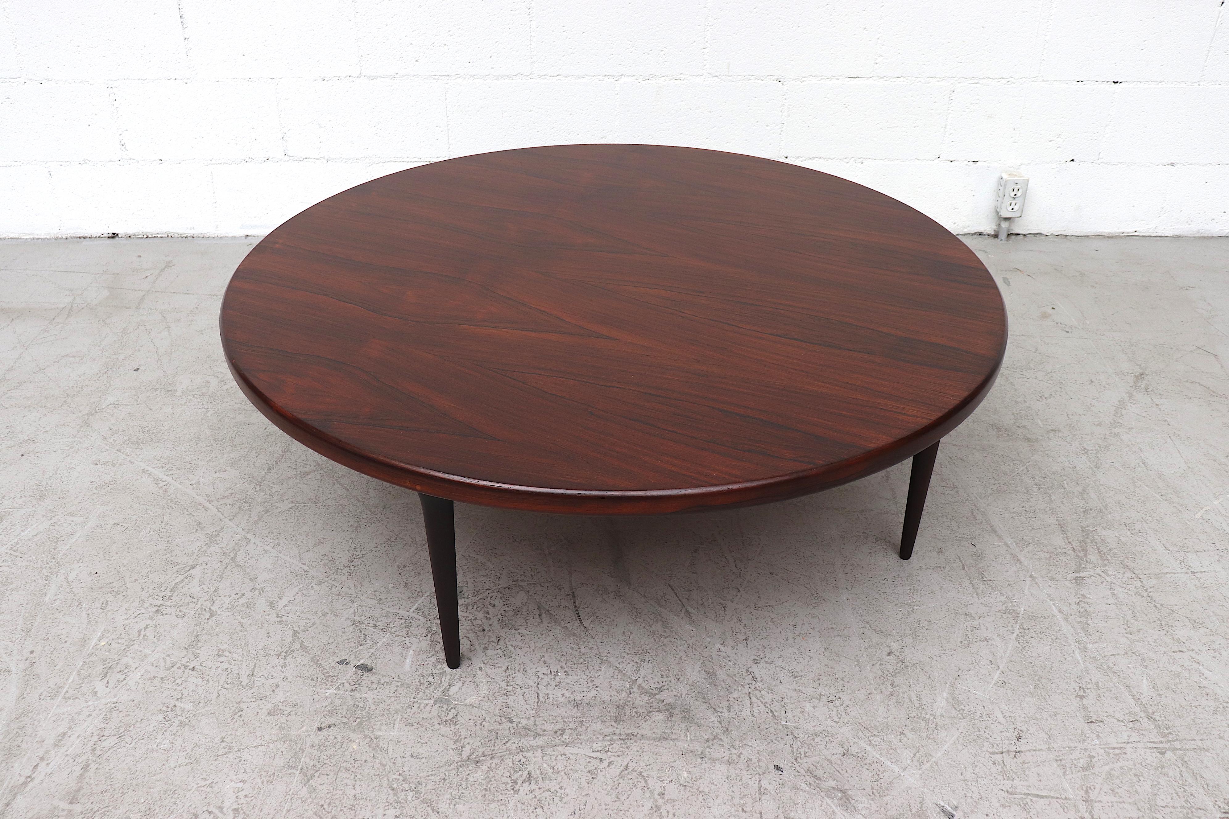 Mid-20th Century Ole Wanscher Style Large Round Danish Mid-Century Rosewood Coffee Table