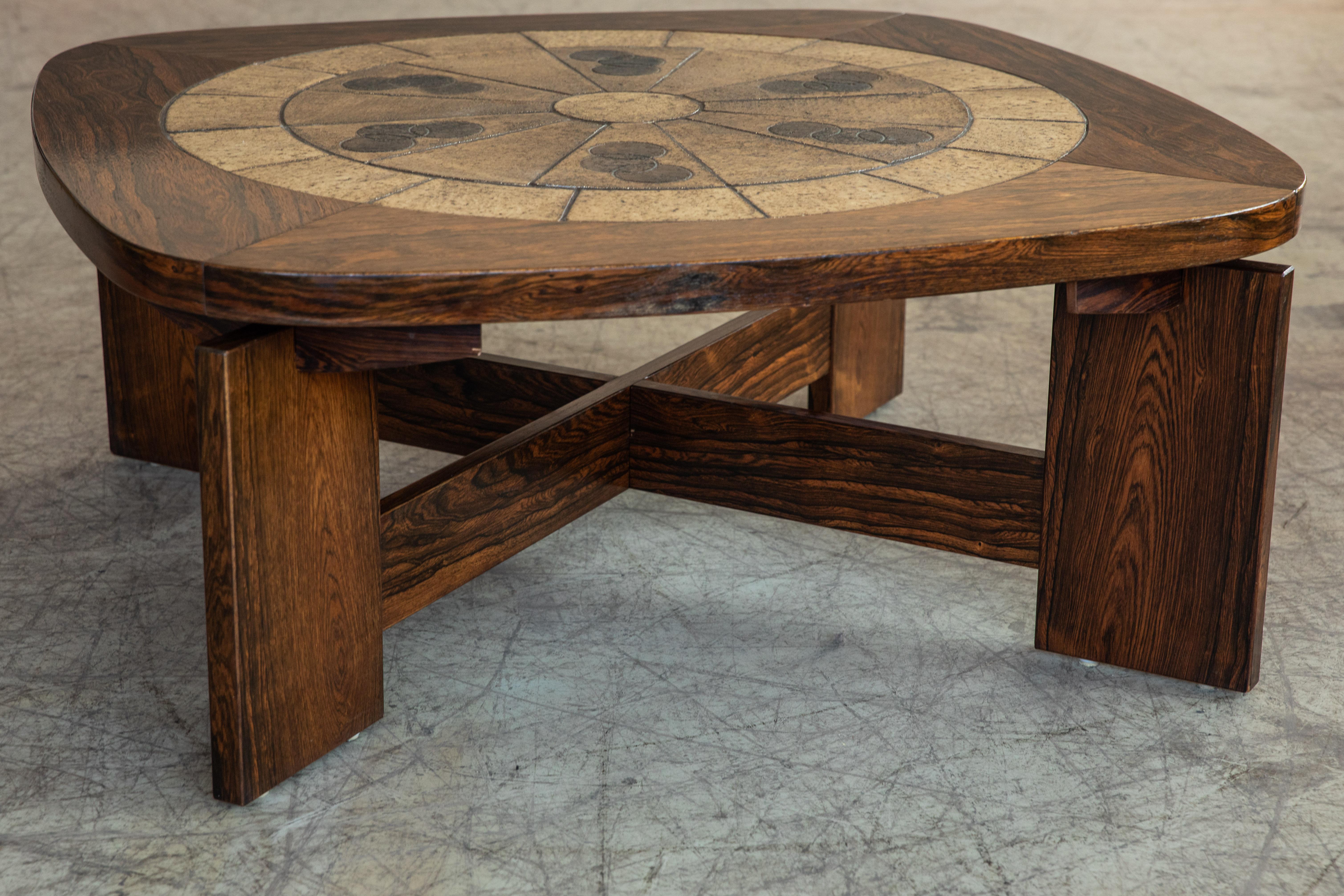 Large Danish Mid-Century Round Coffee Table in Rosewood and Ceramic Tiles  1960's at 1stDibs
