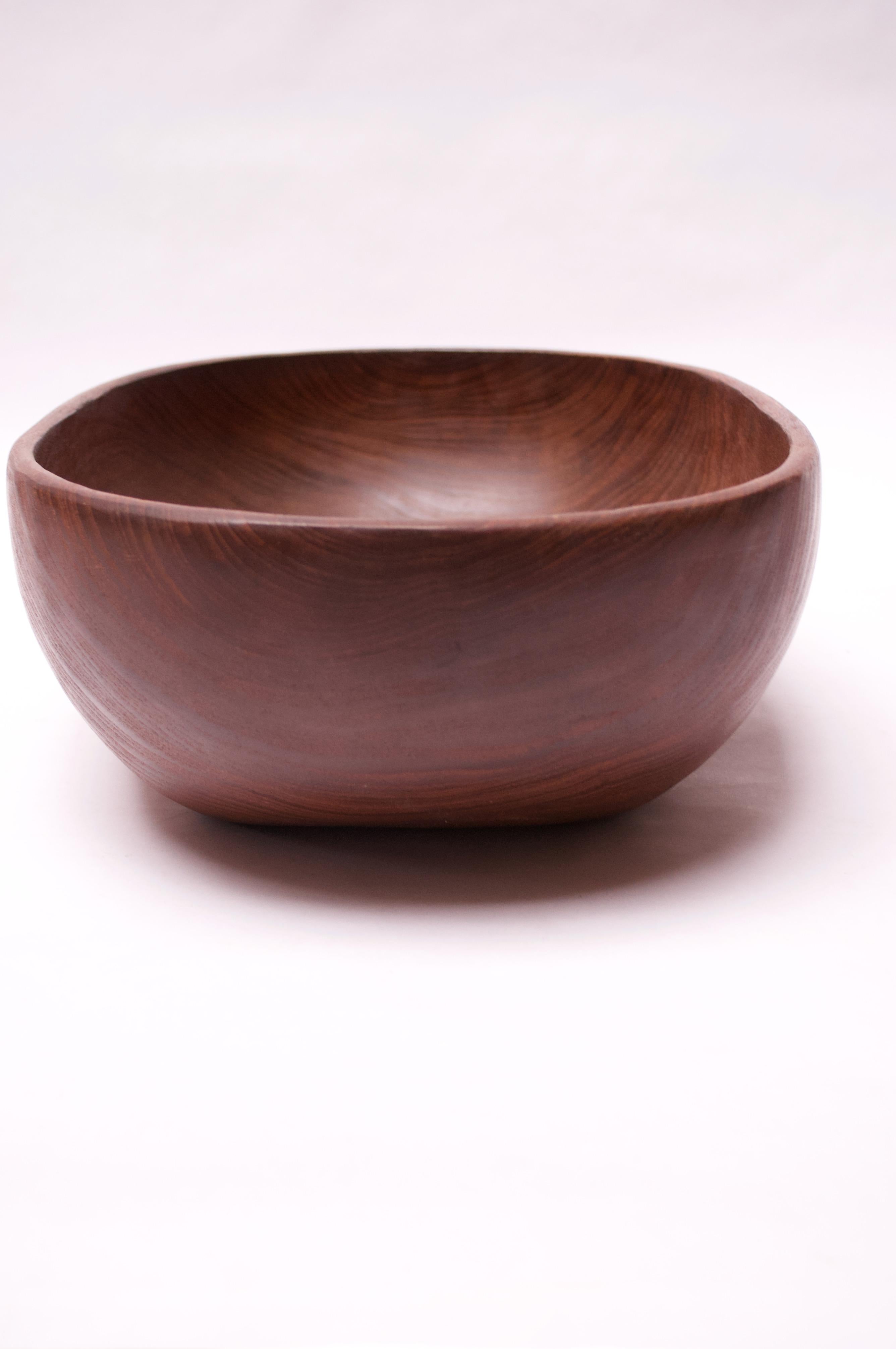 Frutero grande danés moderno tallado en madera de teca Danés en venta