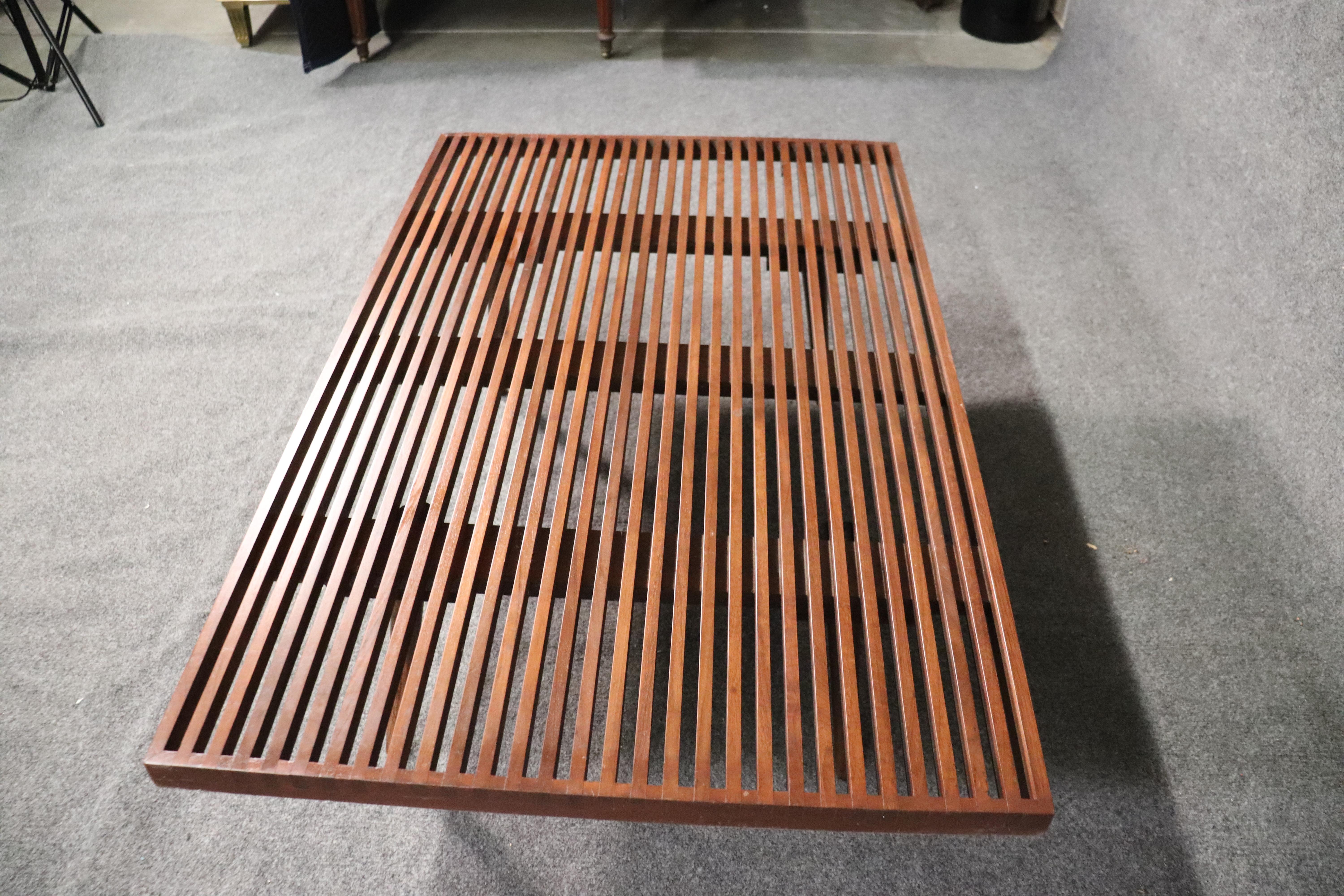 Large Danish Modern Slat Style Teak Mid-Century Modern Coffee Table, circa 1960 In Good Condition In Swedesboro, NJ