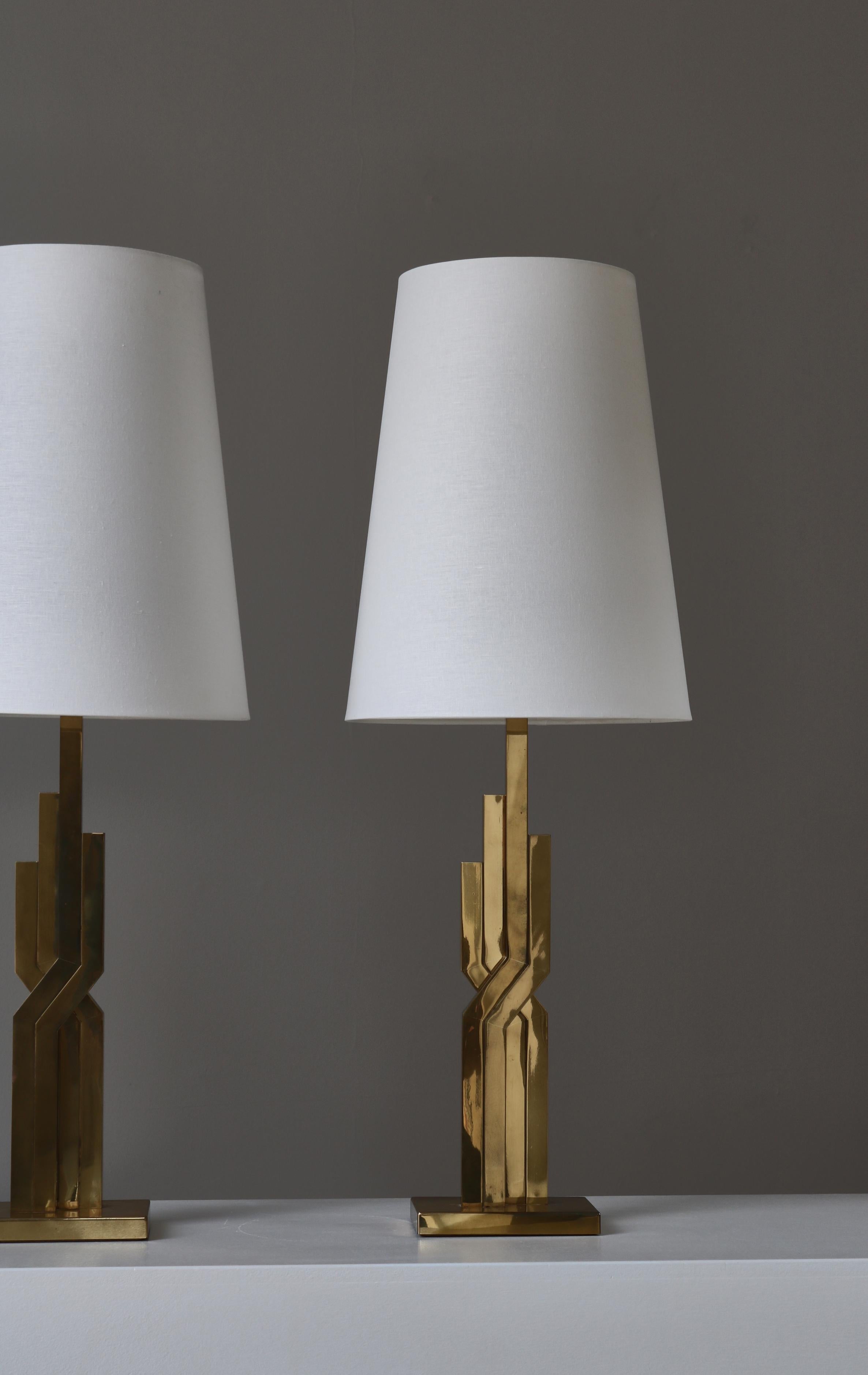 Large Danish Modern Table Lamps in Brass by Svend Aage Holm-Sørensen, 1960s For Sale 1