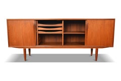 Grande credenza danese moderna in teak di Axel Christensen Odder