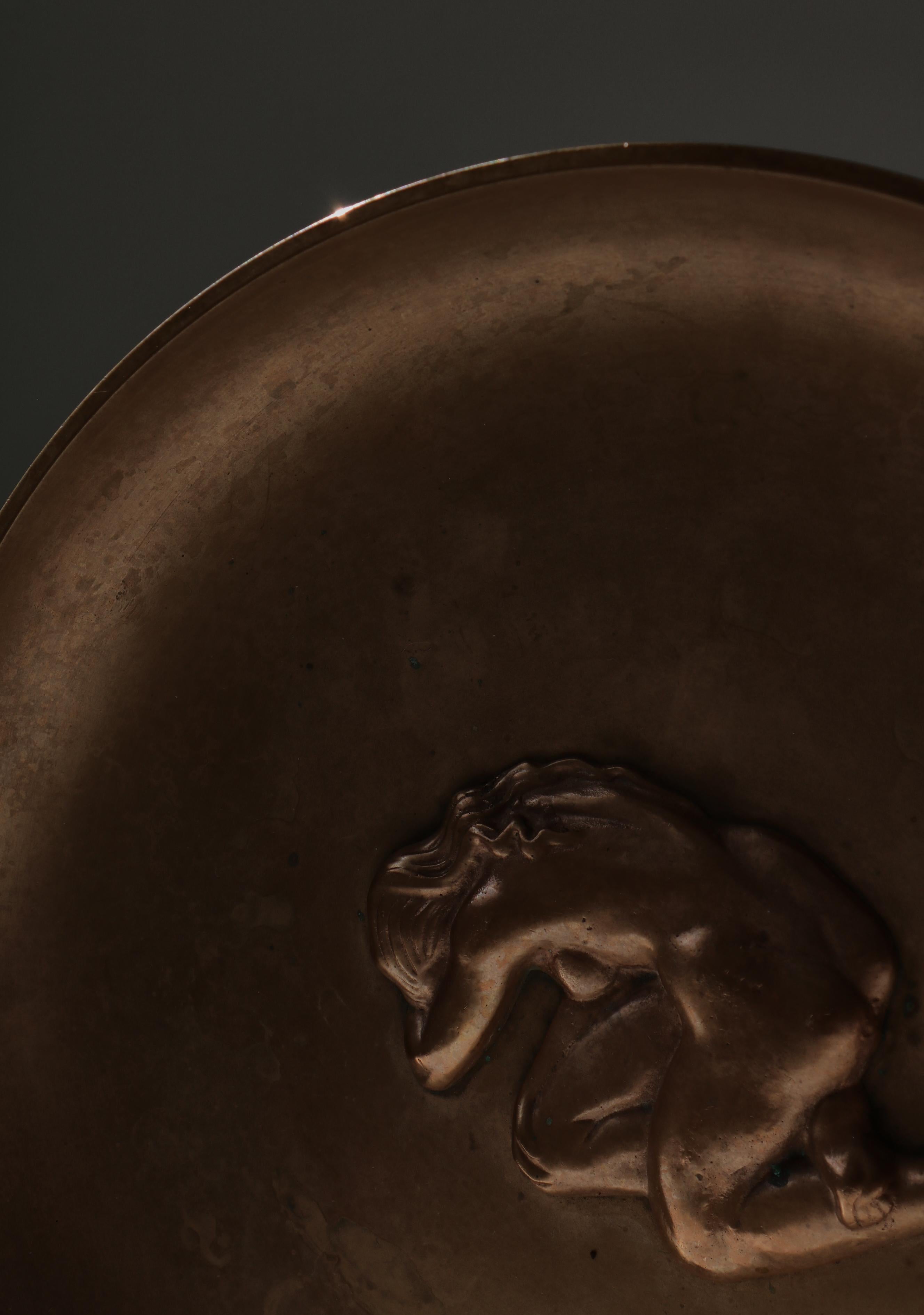 Großes dänisches modernes Tablett „Tinos“ aus patinierter Bronze, Art déco, 1930er Jahre im Angebot 4