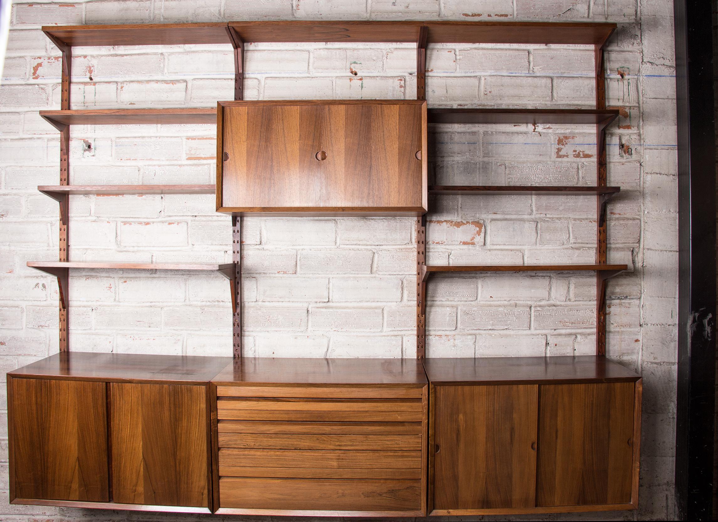 Large Danish modular shelf in Rosewood by Poul Cadovius 1960. In Good Condition In JOINVILLE-LE-PONT, FR