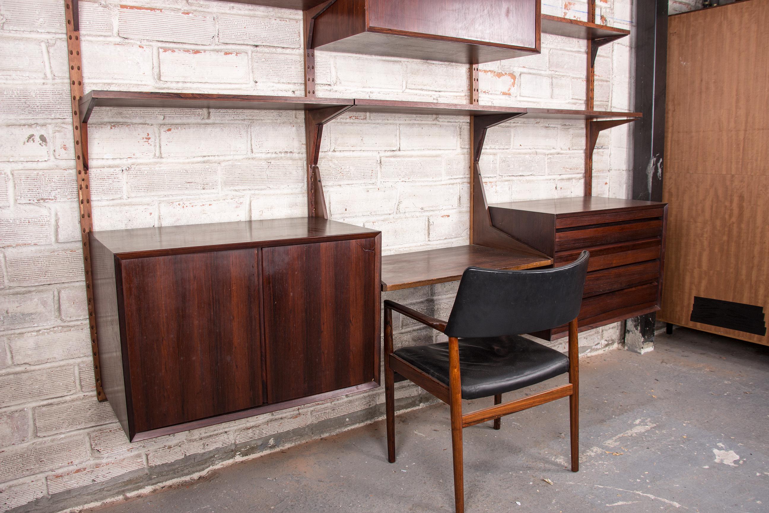 Large Danish modular shelf in Rosewood by Poul Cadovius 1960. In Good Condition For Sale In JOINVILLE-LE-PONT, FR