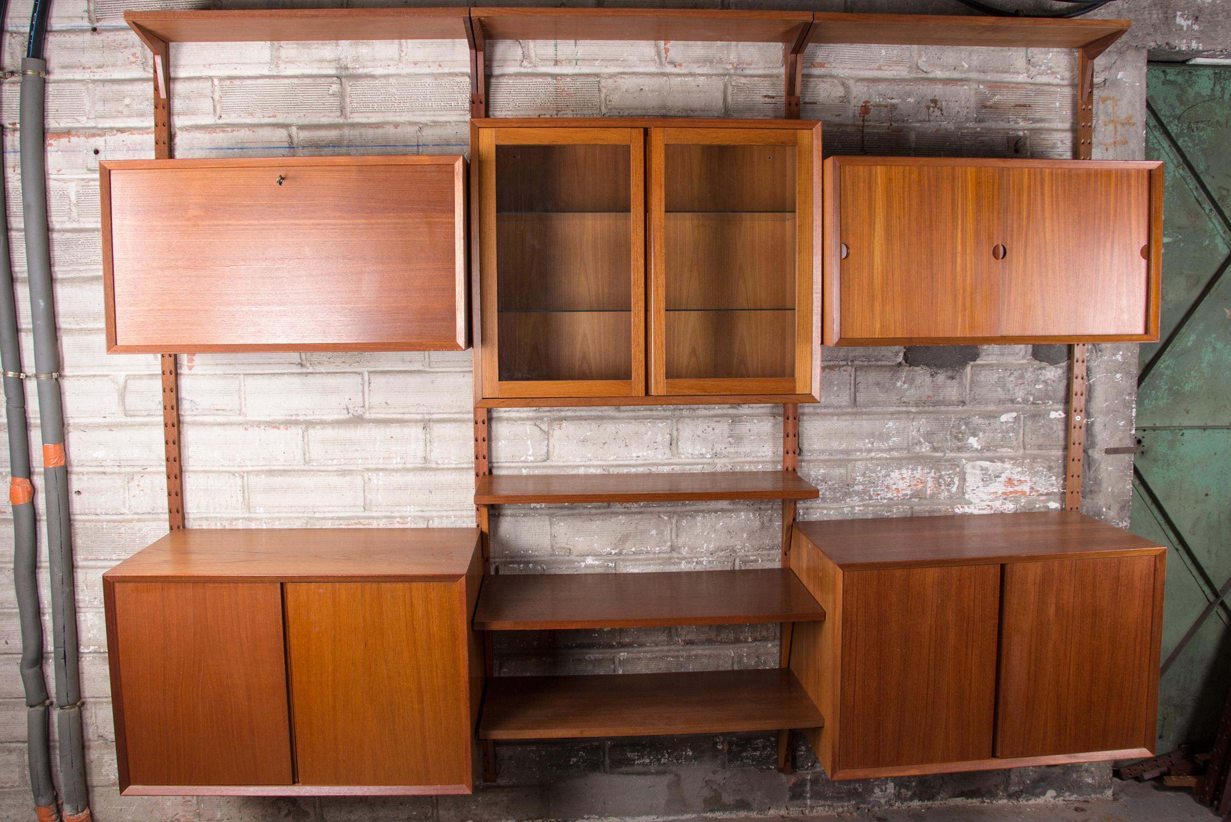 Großes dänisches modulares Regal aus Teakholz von Poul Cadovius, 1960. (Skandinavische Moderne)