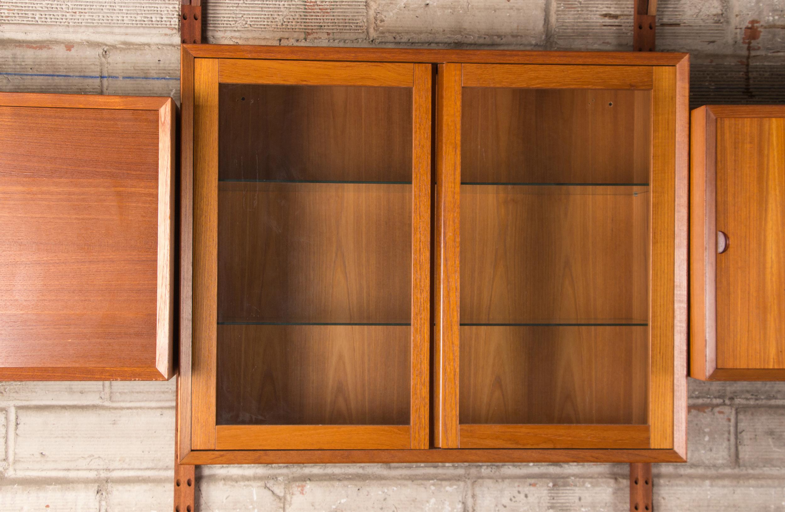 Großes dänisches modulares Regal aus Teakholz von Poul Cadovius, 1960. (Dänisch)