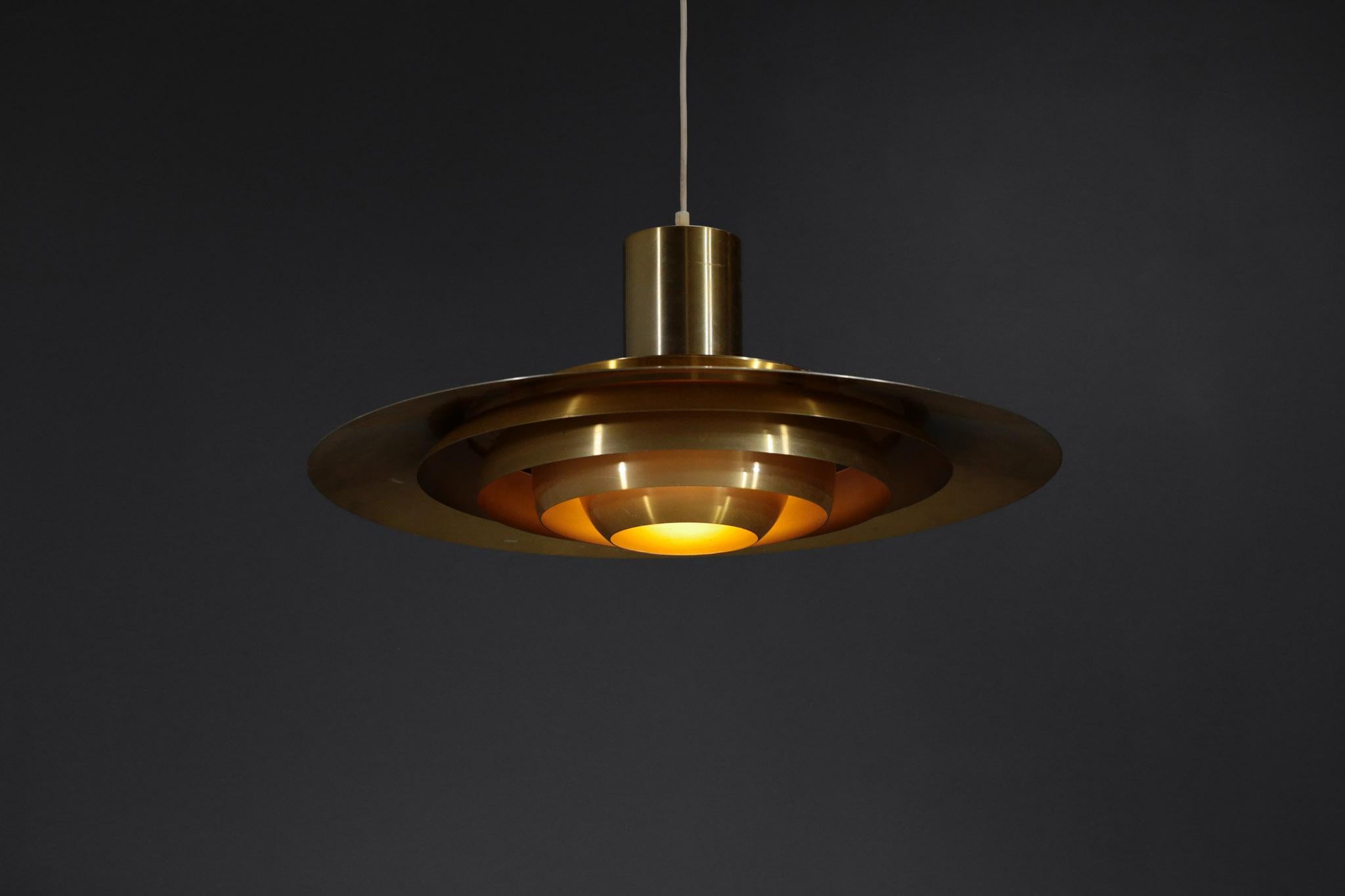 Large Danish Pendant by Preben Fabricius & Jorgen Kastholm In Good Condition In Lyon, FR