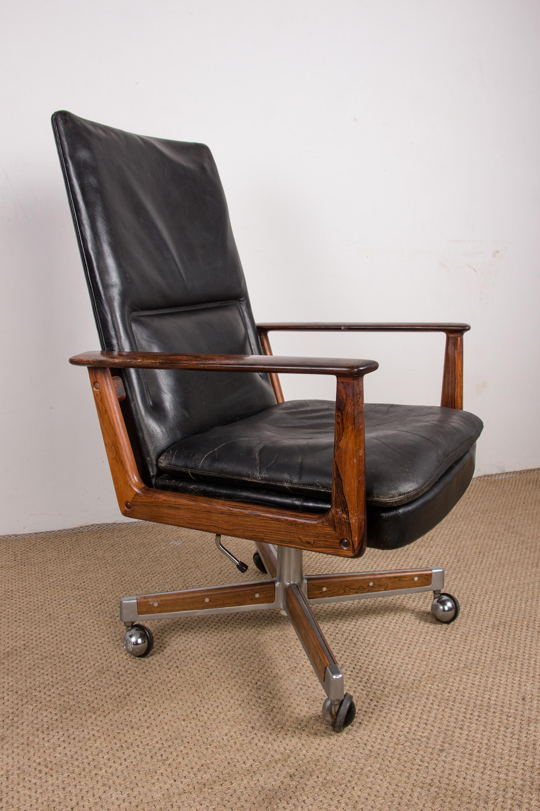Large Danish Rosewood and Leather Office Armchair Model 419, Arne Vodder Sibast 3