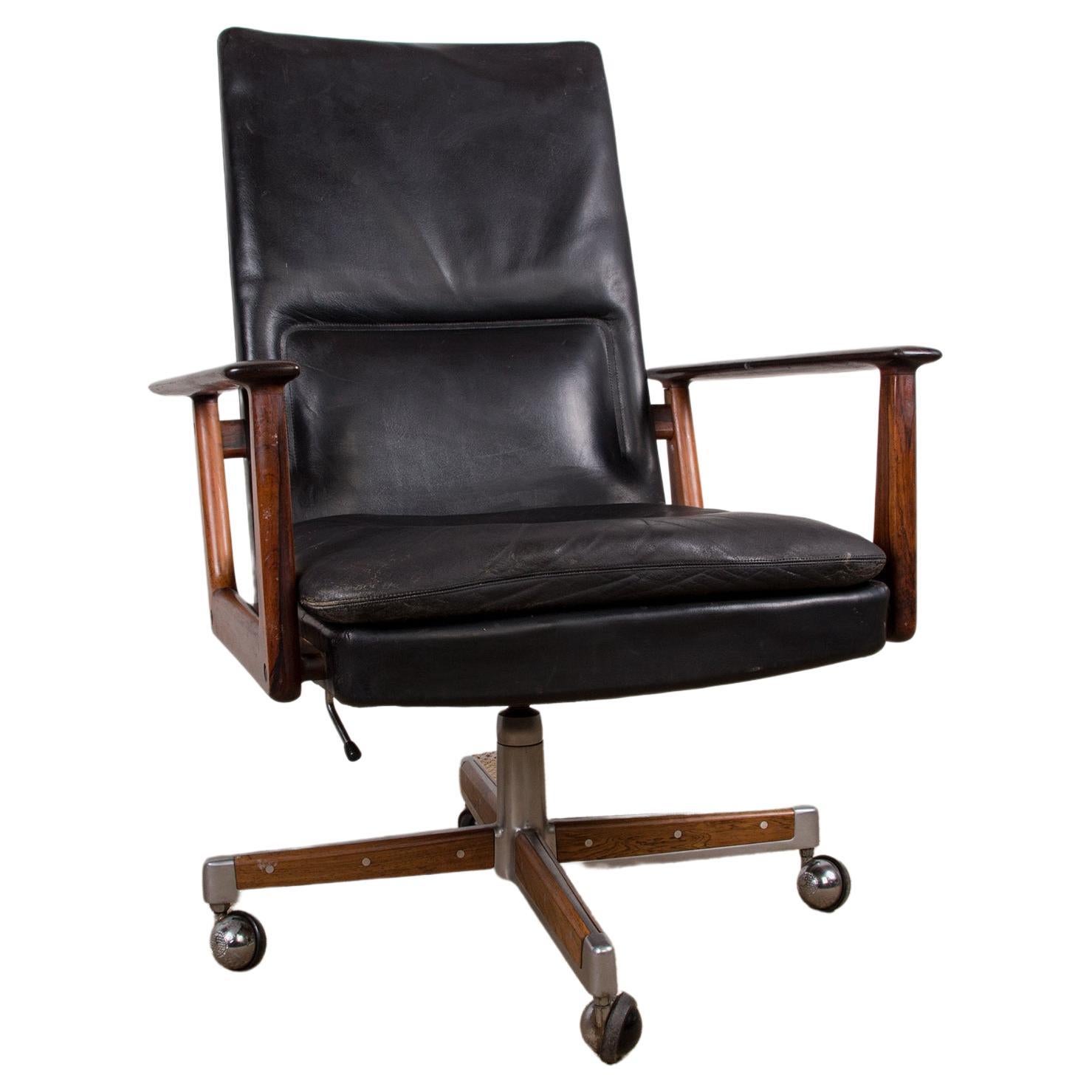 Large Danish Rosewood and Leather Office Armchair Model 419, Arne Vodder Sibast