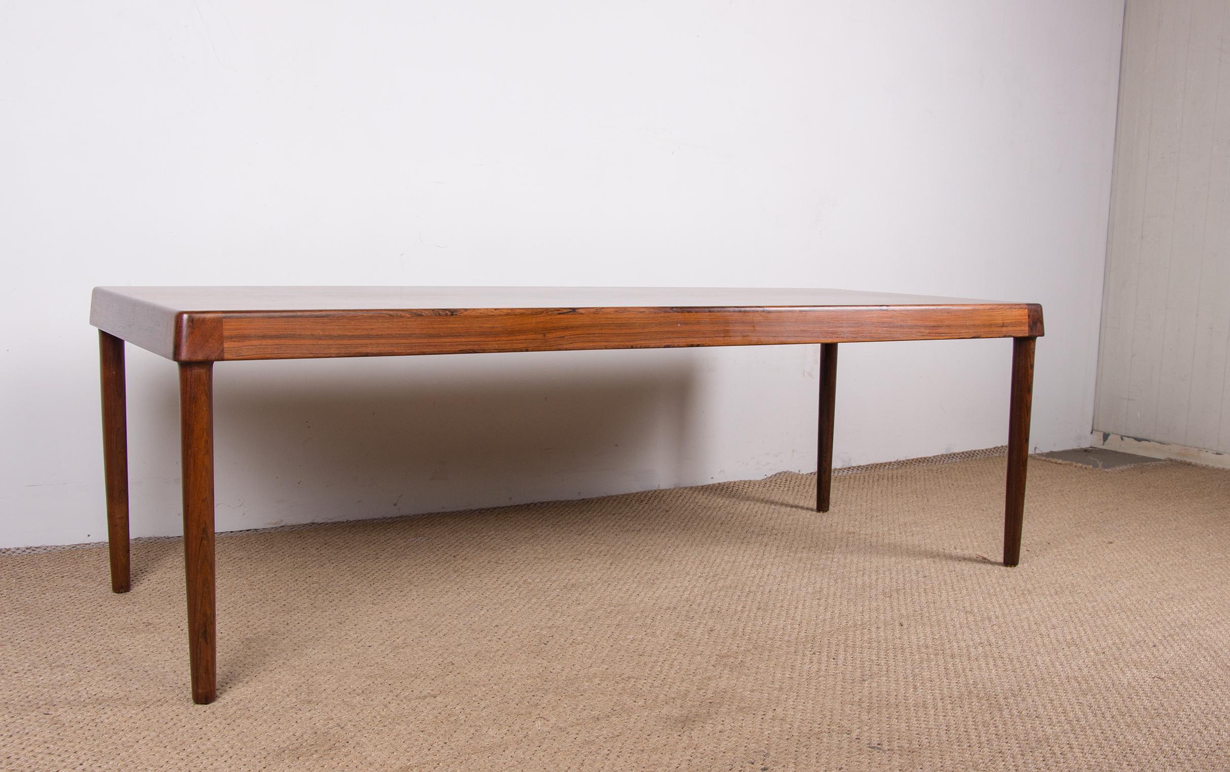 Large Danish Rosewood Coffee Table by Niels Otto Moller for J.L. Mollers, 1960 In Excellent Condition In JOINVILLE-LE-PONT, FR