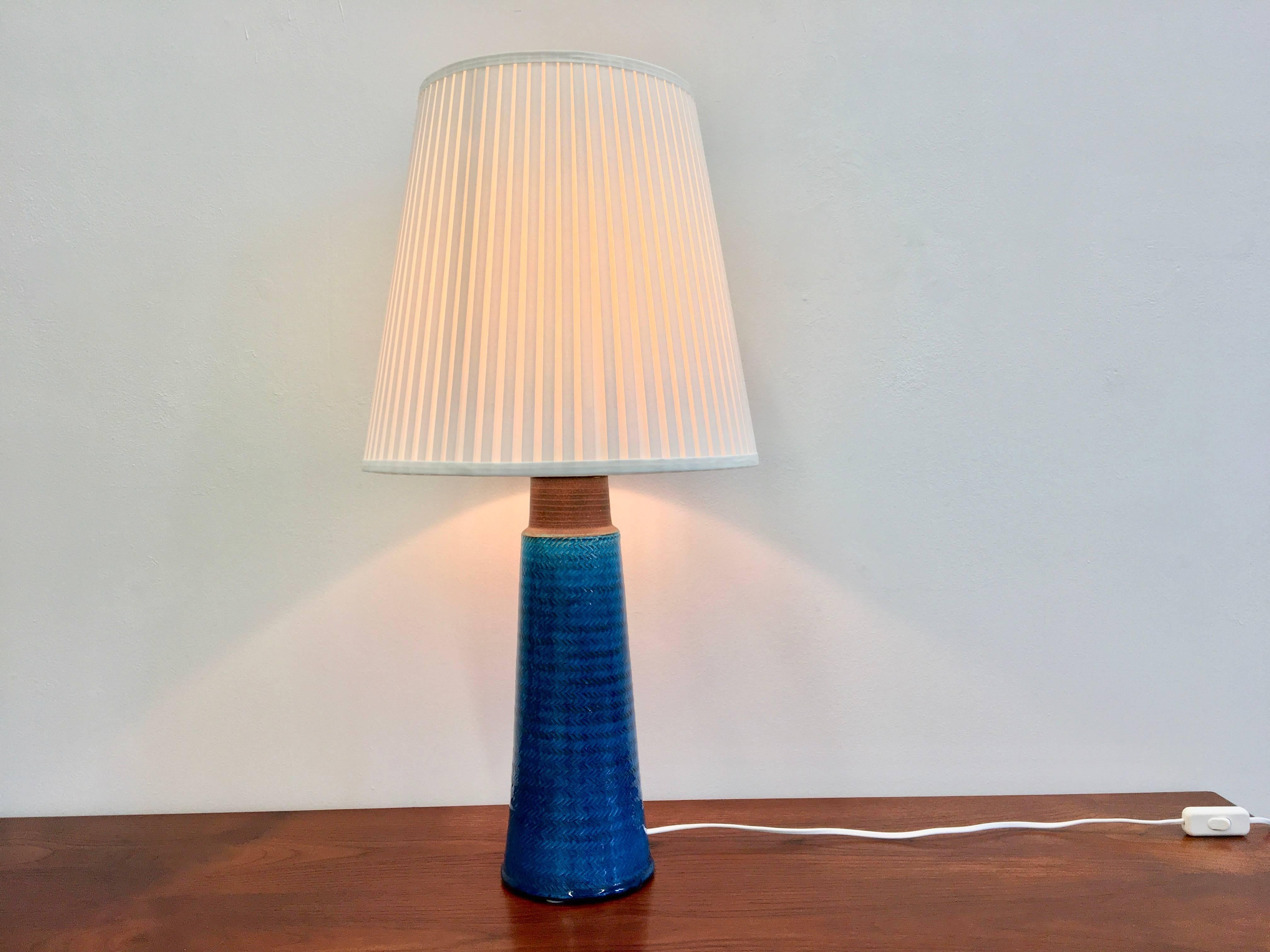 Large Turquoise Danish Mid-Century Modern Stoneware table lamp by Nils Kähler In Good Condition In Berlin, DE