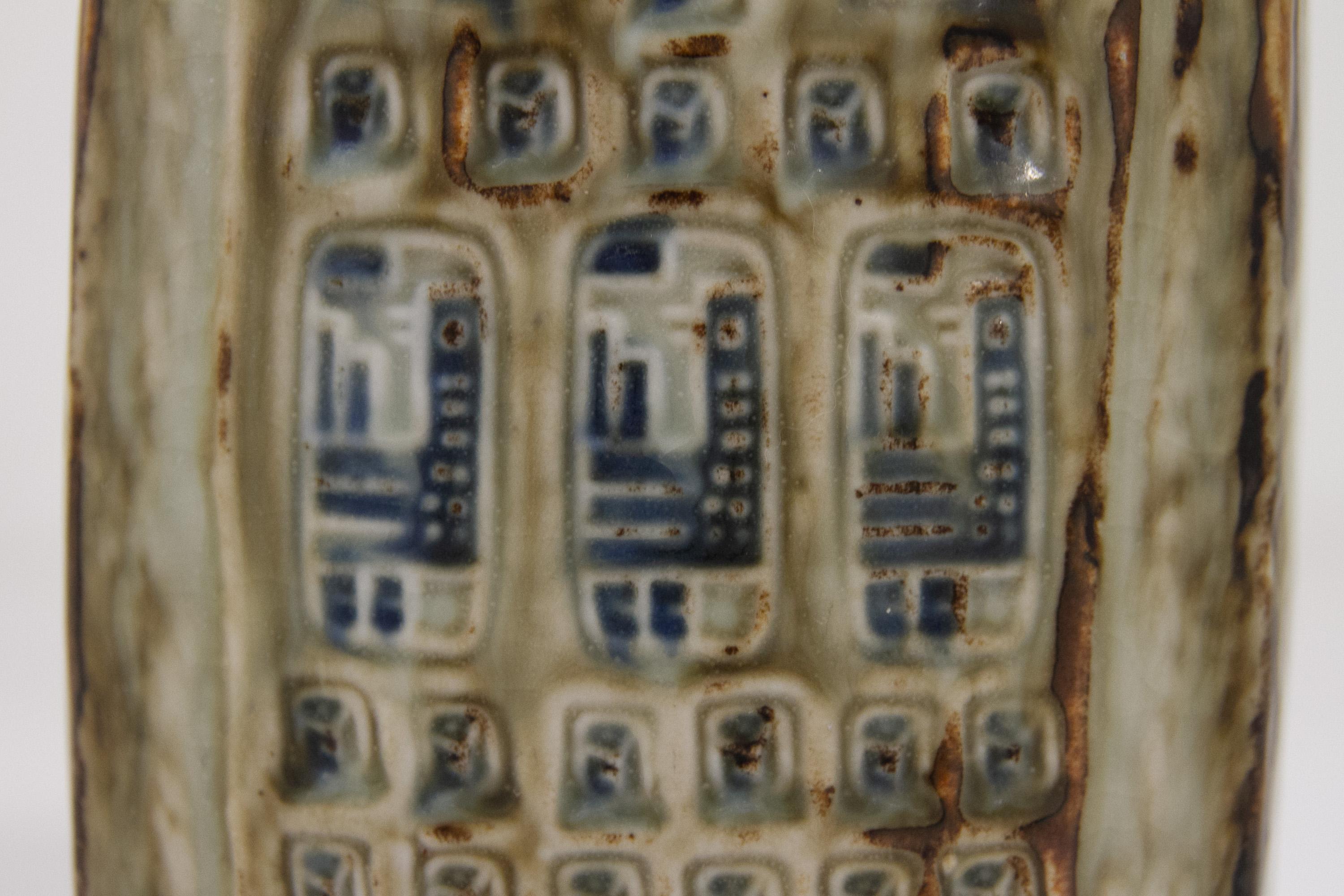 Grande vaso danese in gres di Jørgen Mogensen per Royal Copenhagen, anni Settanta. in vendita 6