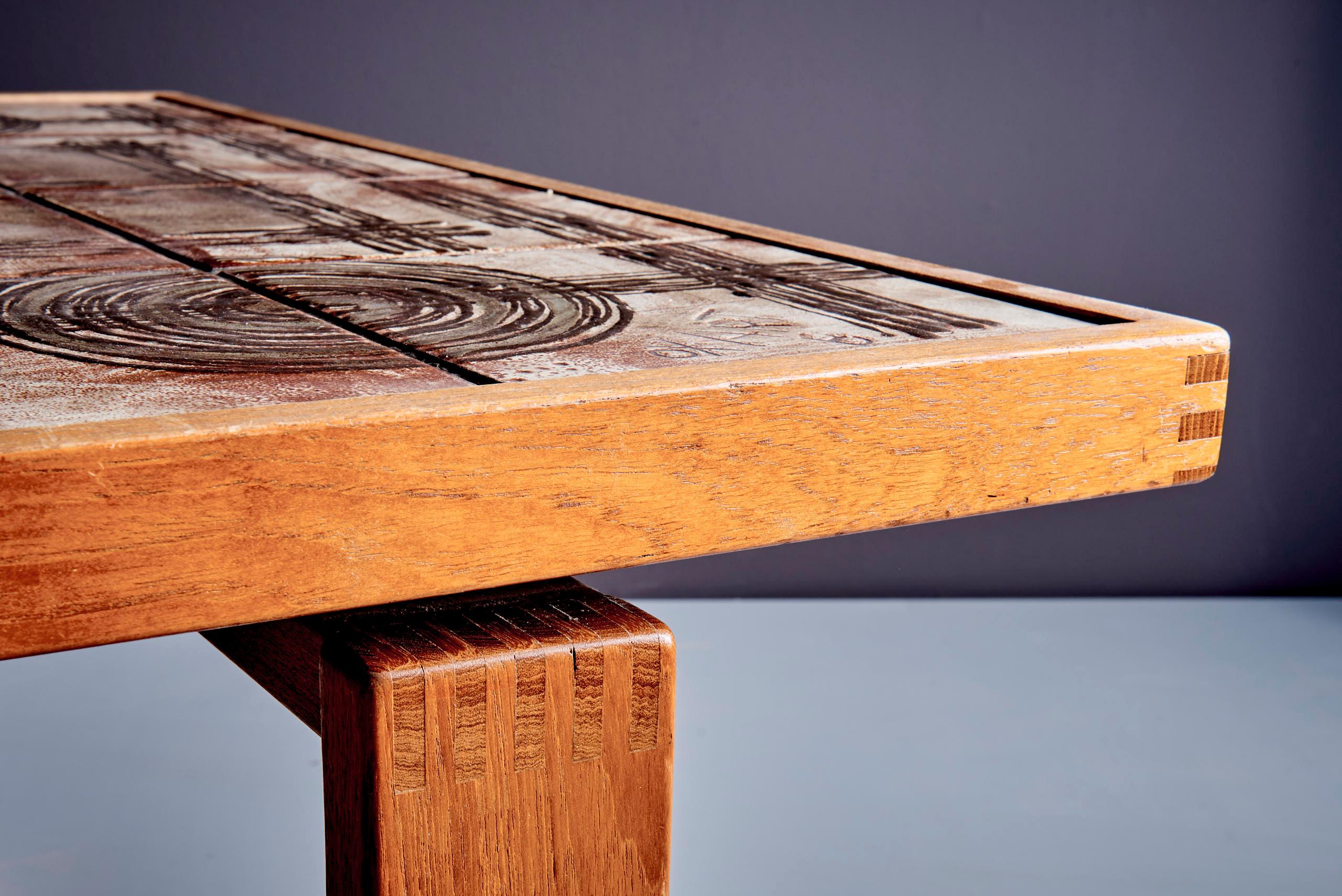 Großes dänisches Teakholz-Kunst-Sofa oder Couchtisch von Ox-Art im Zustand „Hervorragend“ im Angebot in Berlin, DE