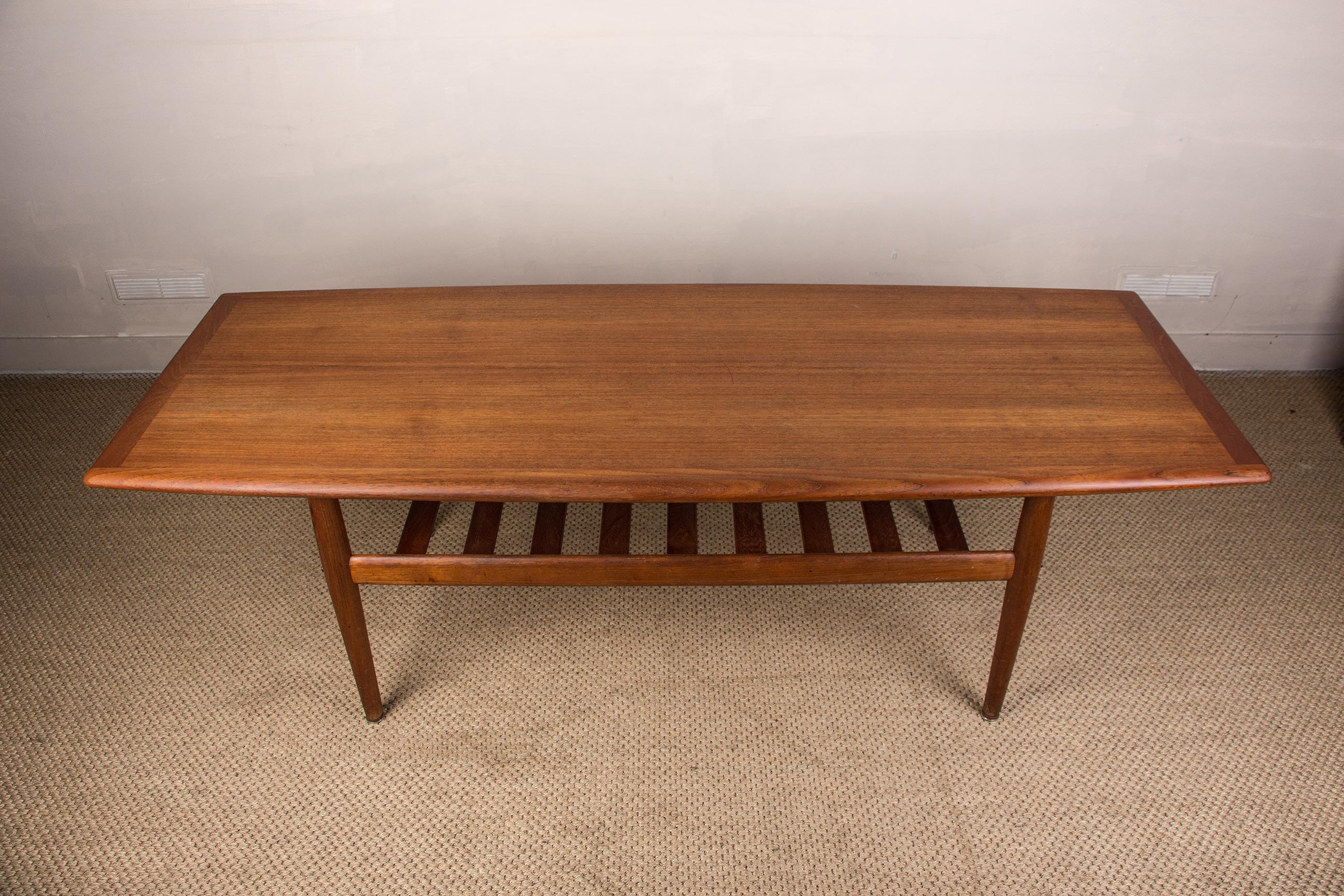 Milieu du XXe siècle Grande table basse danoise en teck, à deux niveaux, par Grete Jalk pour Glostrup 1960. en vente
