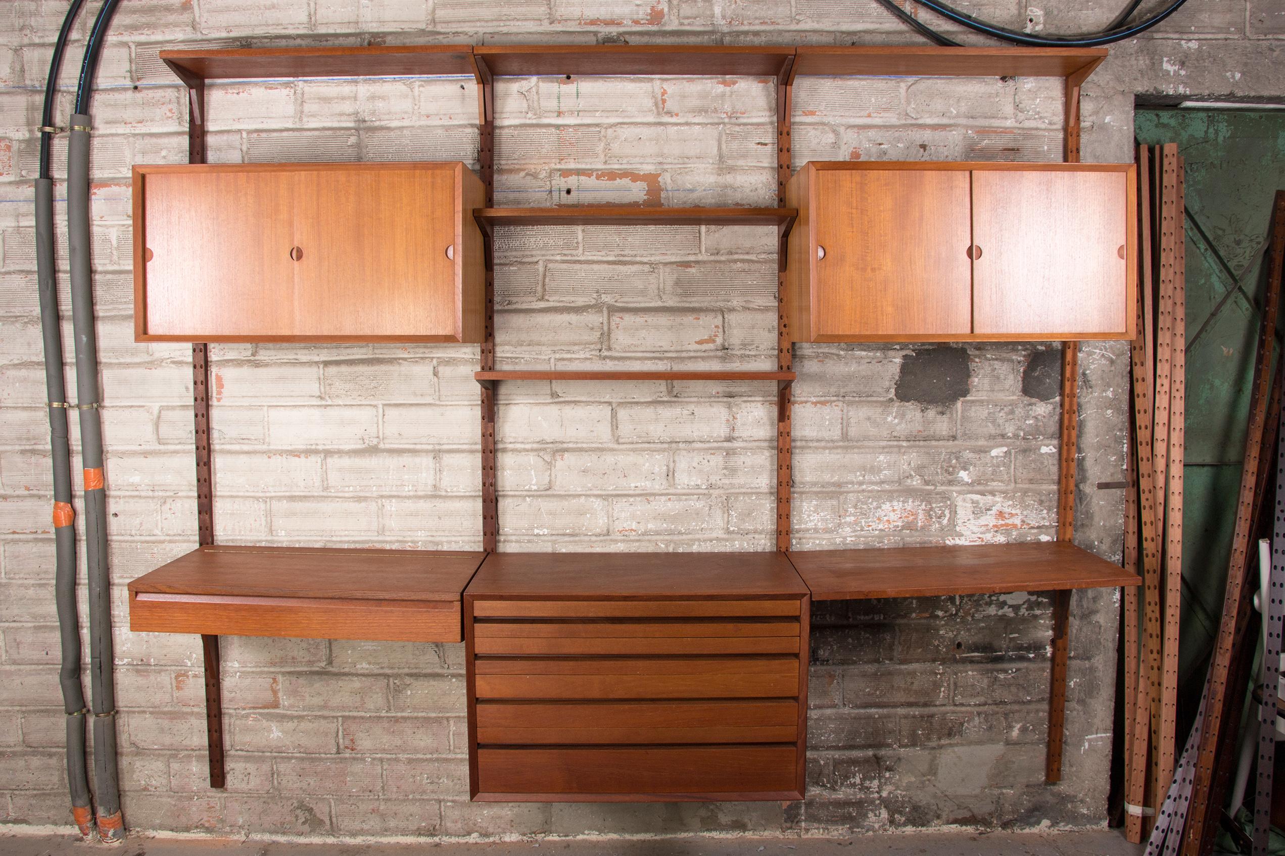 Large Danish Teak Modular Shelf by Poul Cadovius 1960 12