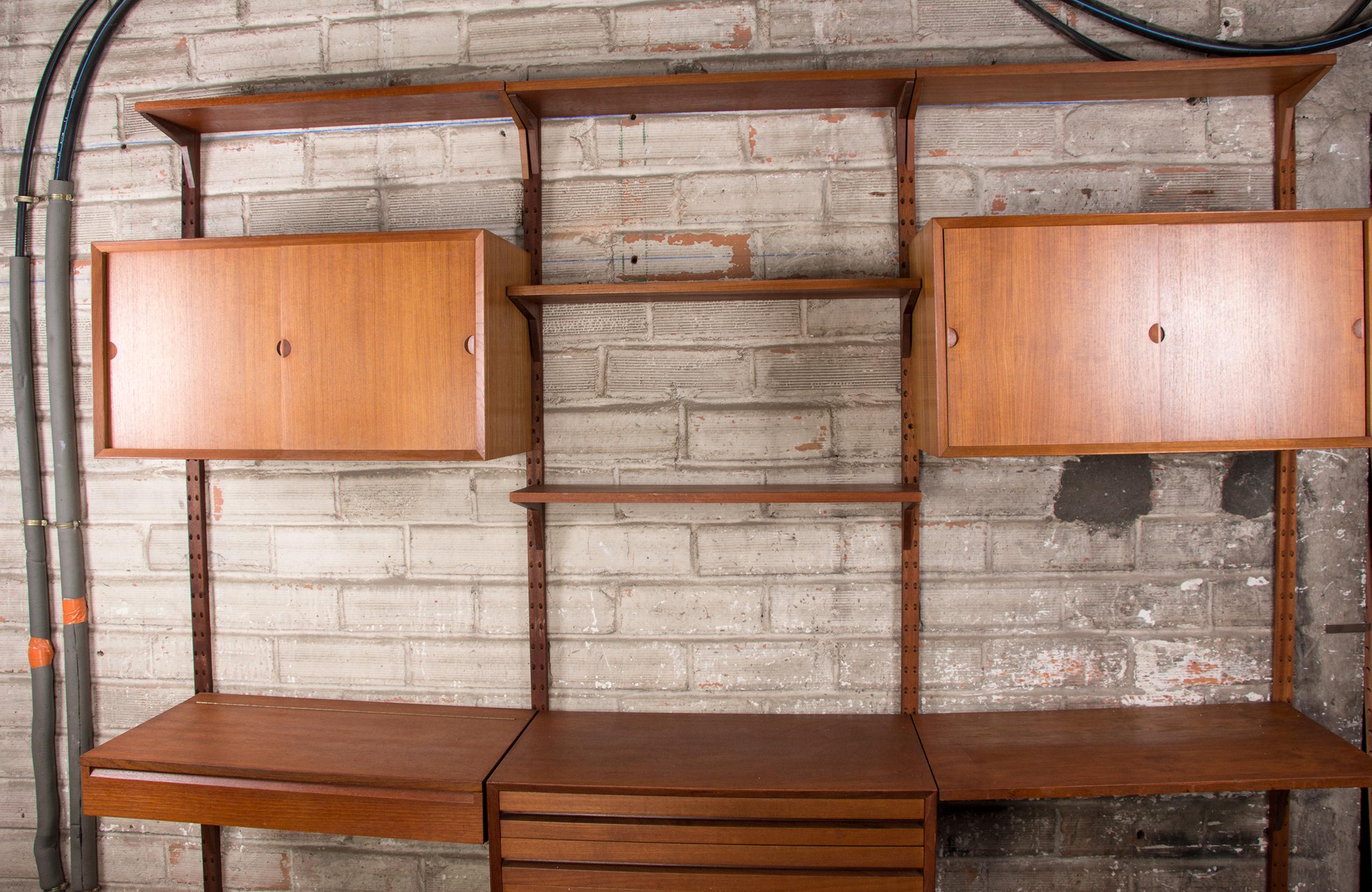 Mid-20th Century Large Danish Teak Modular Shelf by Poul Cadovius 1960