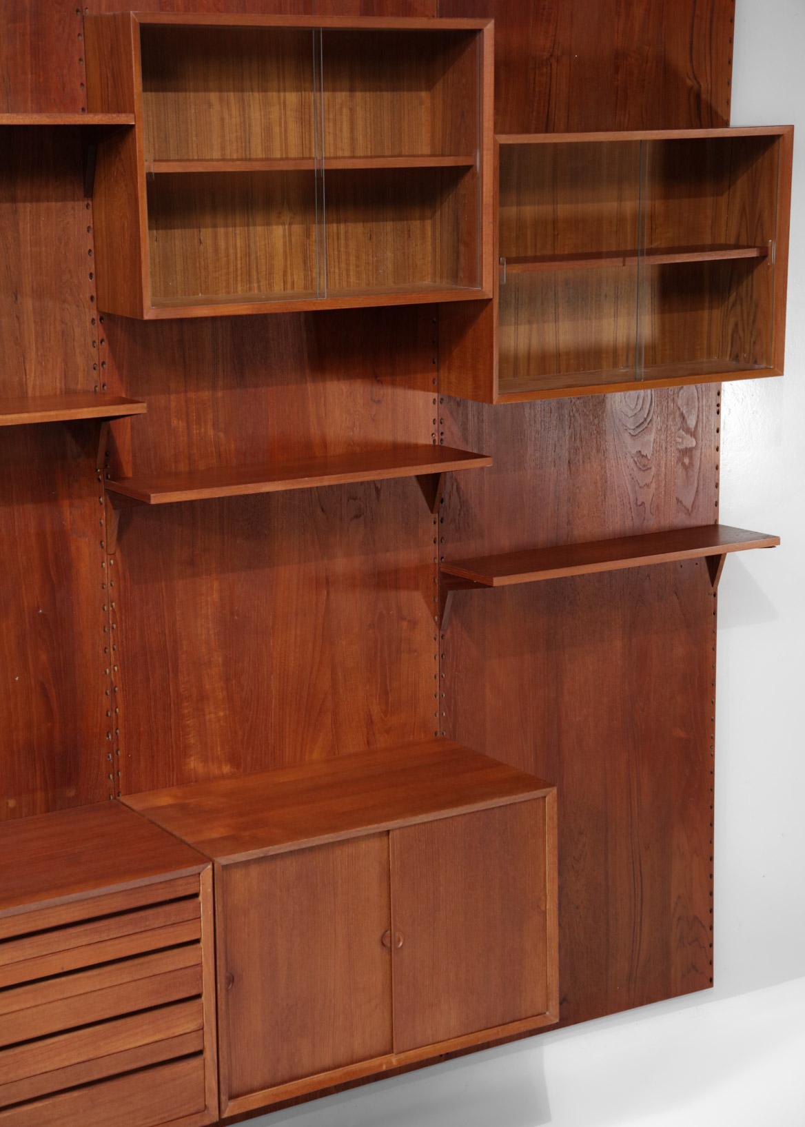 Large Danish Teak Wall Bookcase by Poul Cadovius, F139 In Good Condition For Sale In Lyon, FR