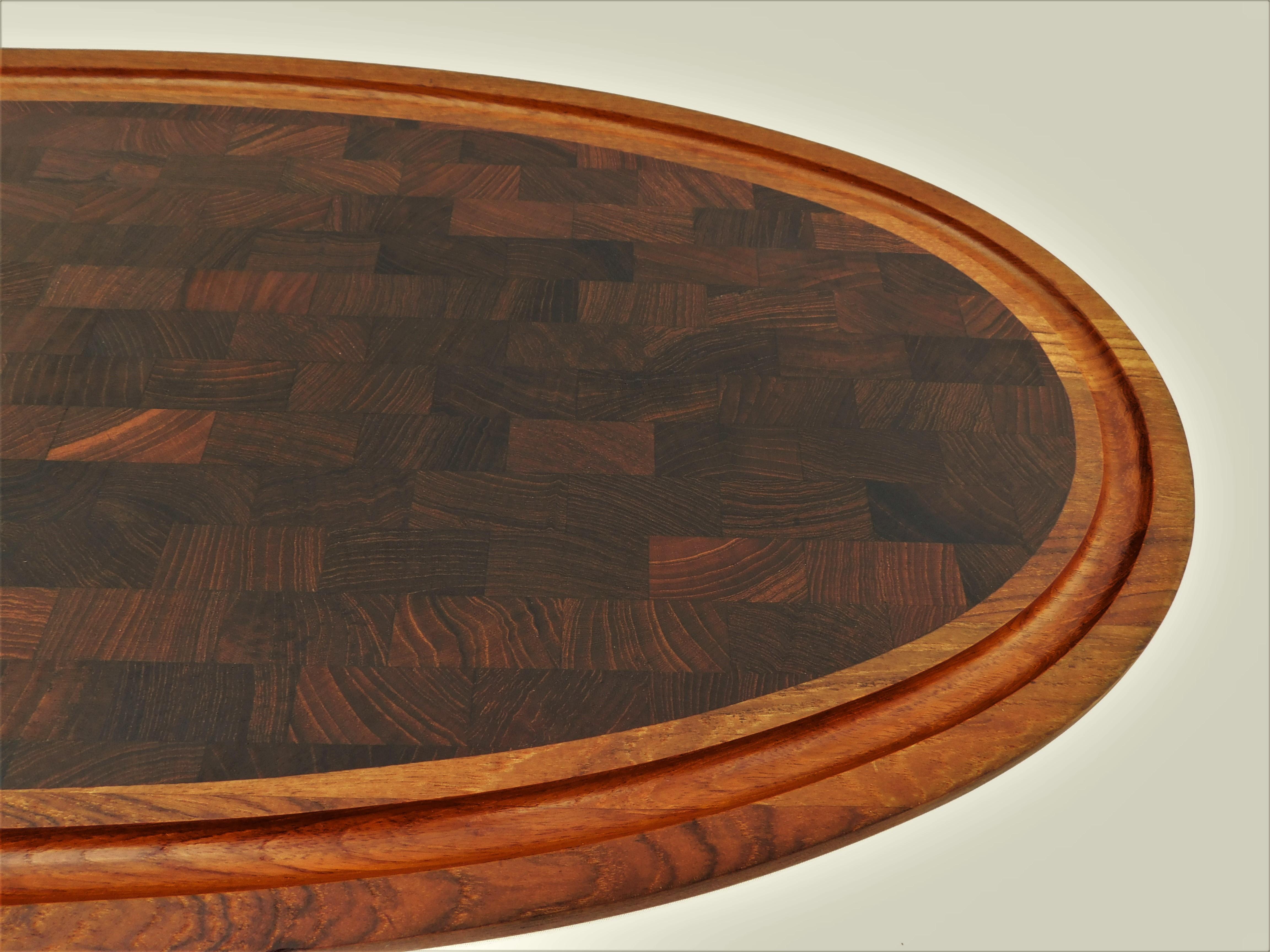 Large Dansk Design Teak Vintage Cutting Board Tray Platter by Jens H. Quistgaard In Good Condition For Sale In Hamilton, Ontario