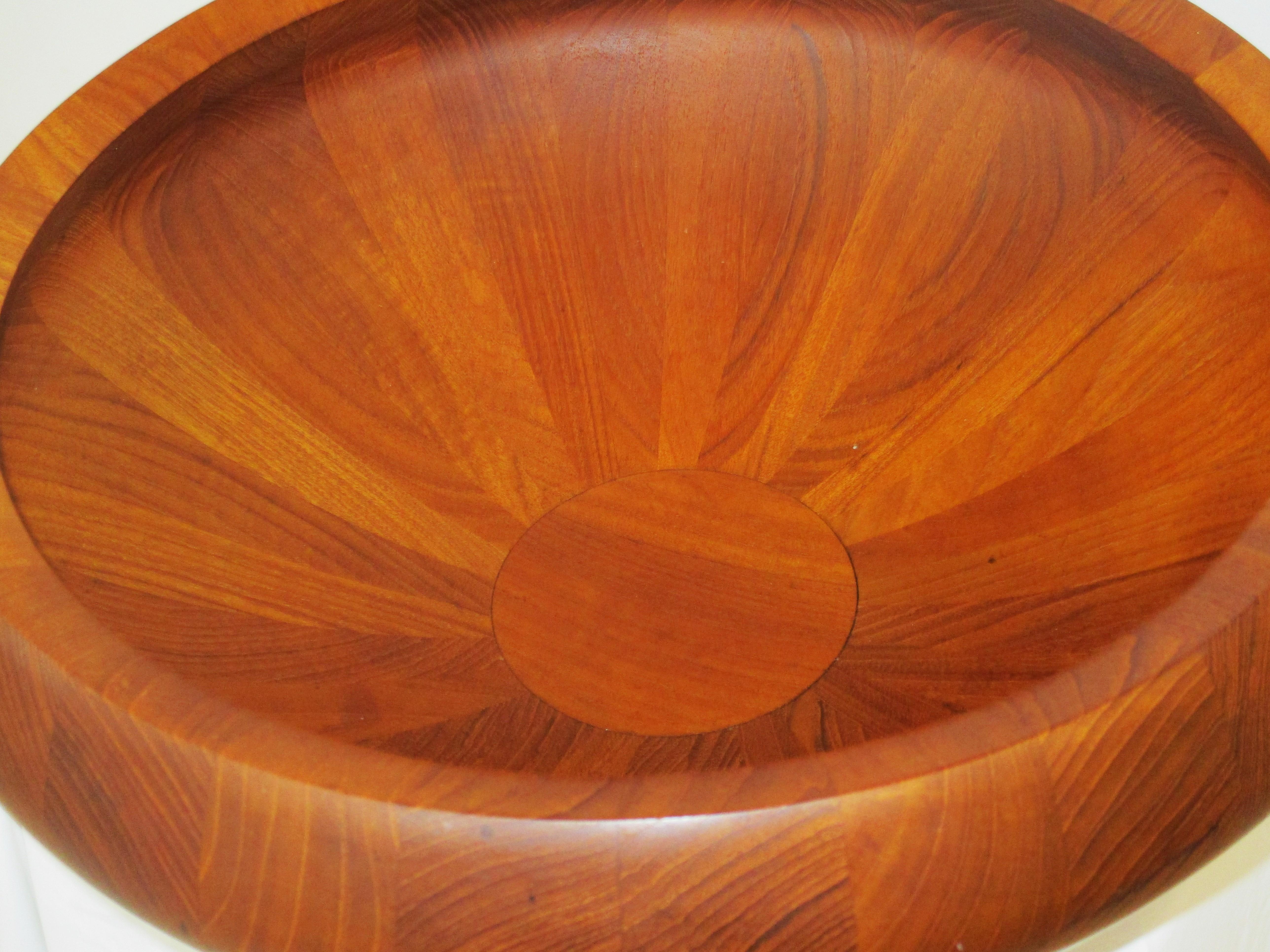 Large Dansk Staved Teak Centerpiece / Serving Bowl by Jens Quistgaard  In Good Condition For Sale In Cincinnati, OH