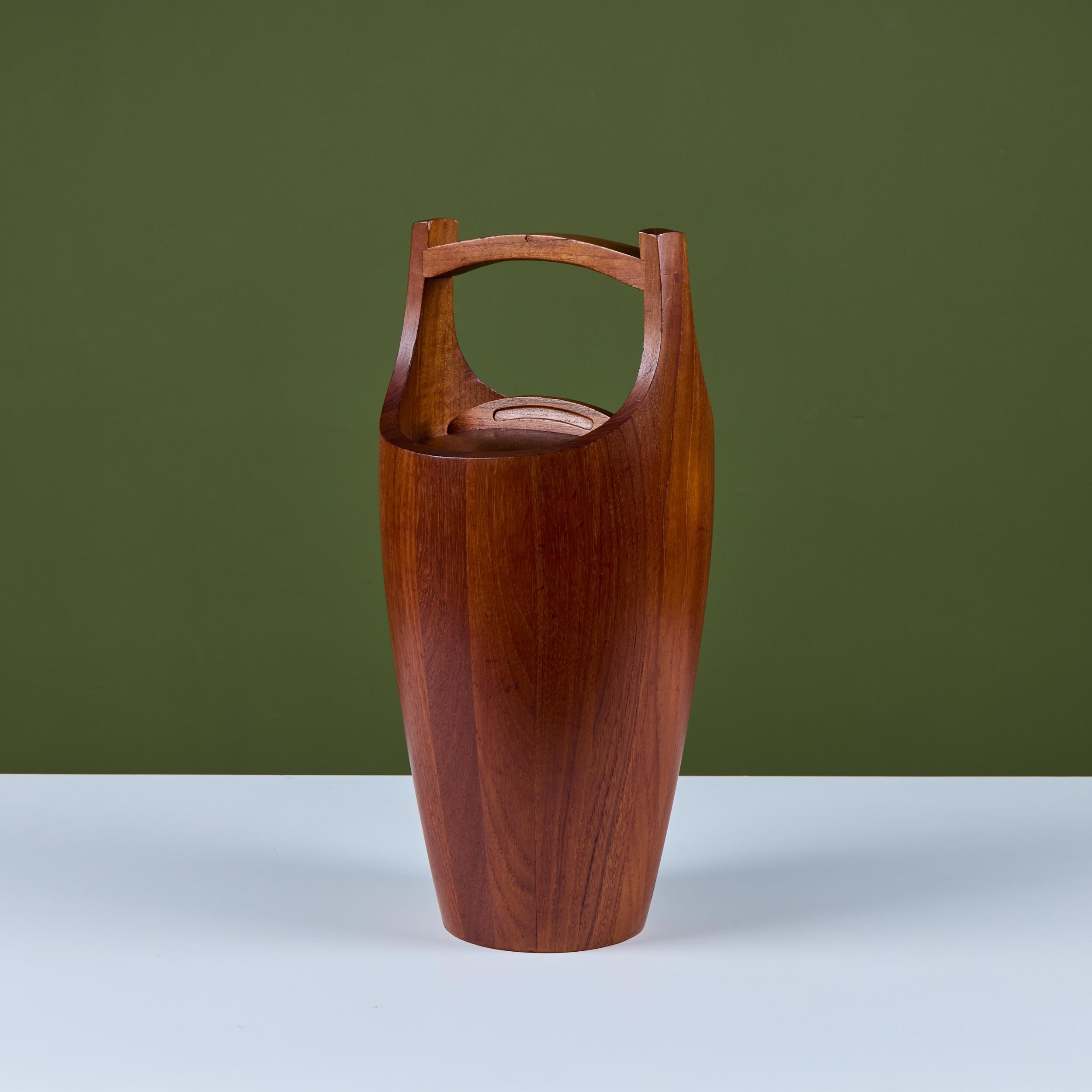 Émail Large Dansk Teak Ice Bucket by Jens H. Quistgaard en vente