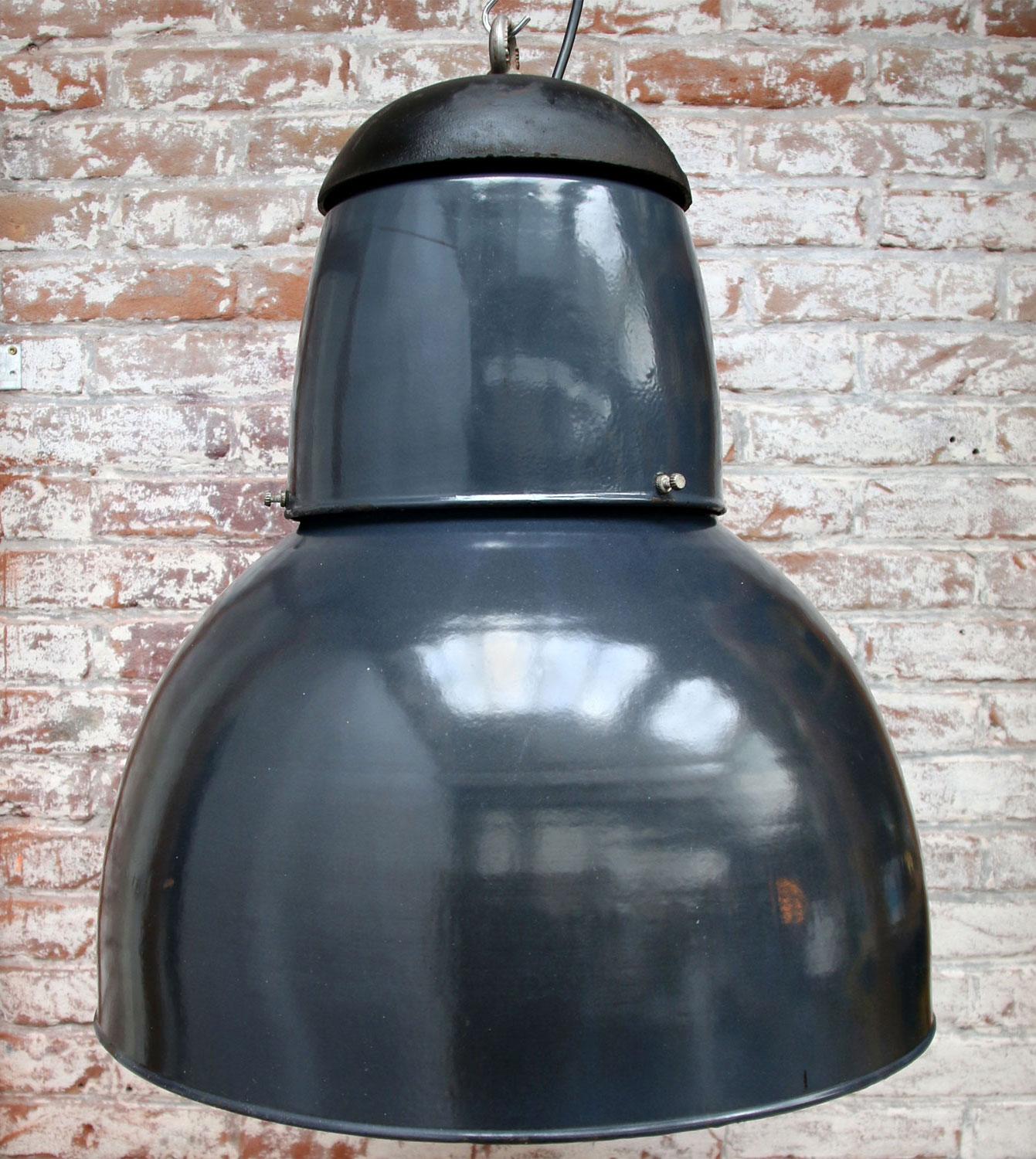 20th Century Large Dark Blue Enamel Vintage Industrial Cast Iron Top Pendant Lights