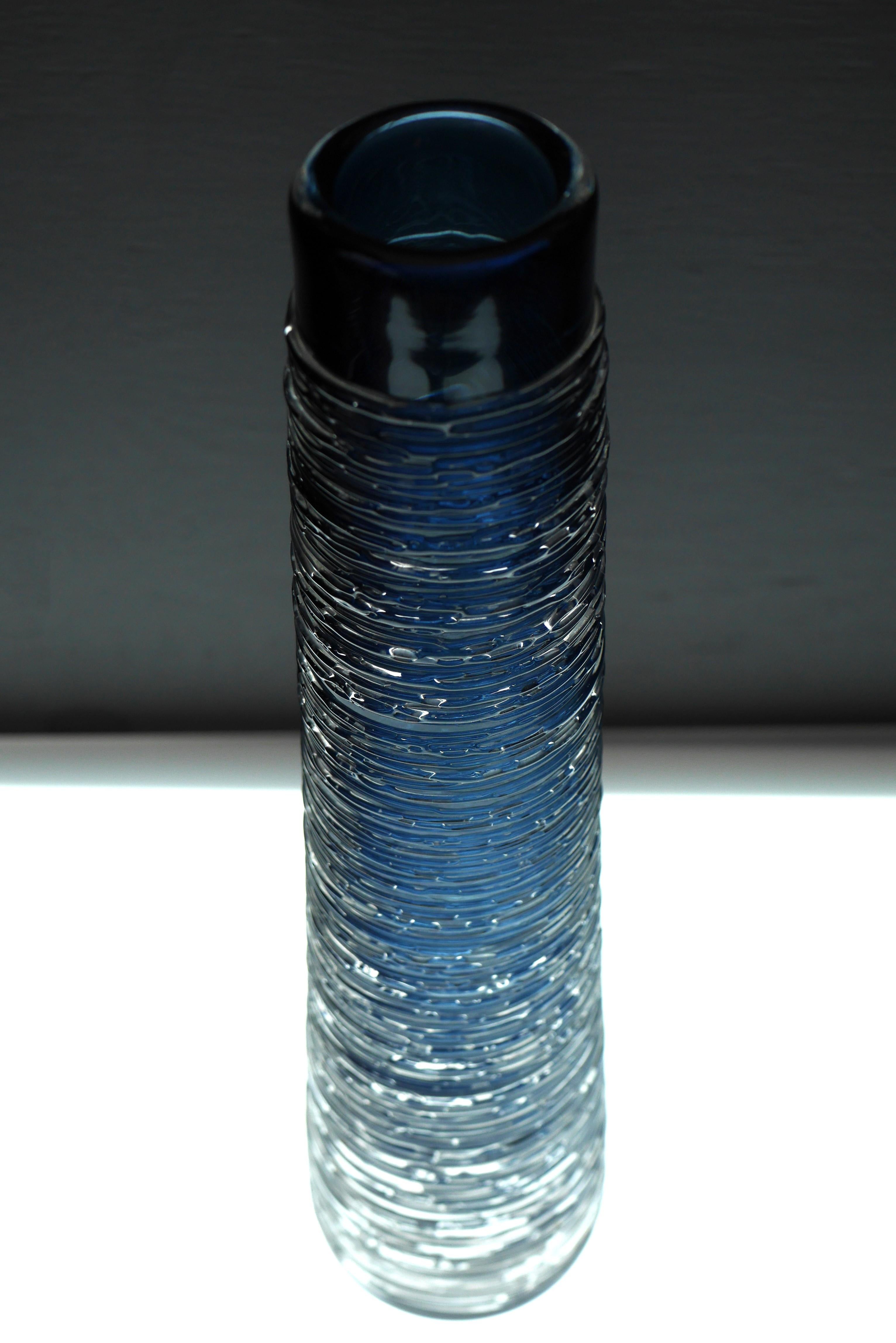 Large Dark Blue Glass Vase by Bengt Edenfalk for Skruf, Sweden, 1970s, Signed For Sale 7