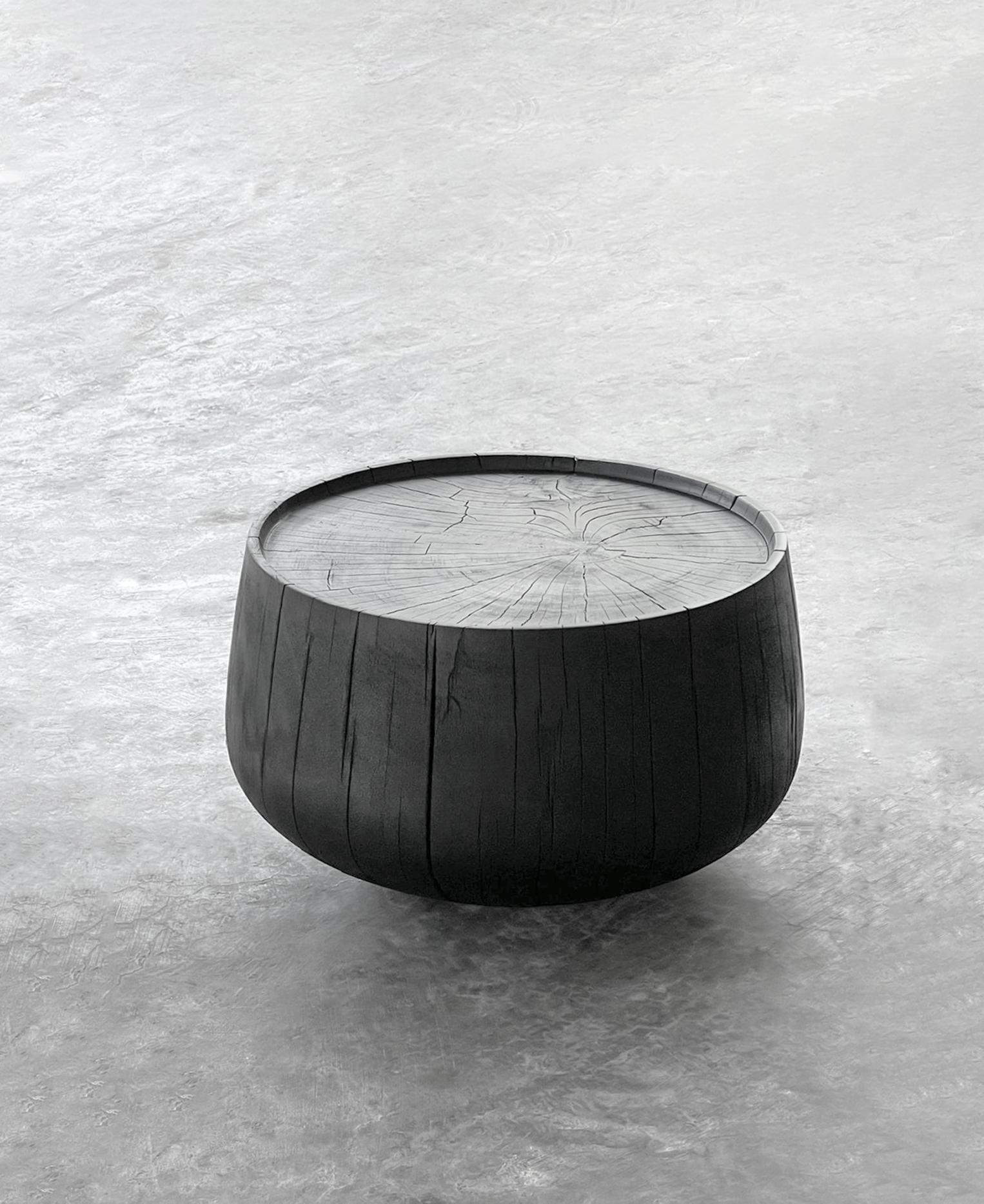 Vietnamien Grande table basse Hoàng Sa marron foncé 04 by ONON DETAILS en vente