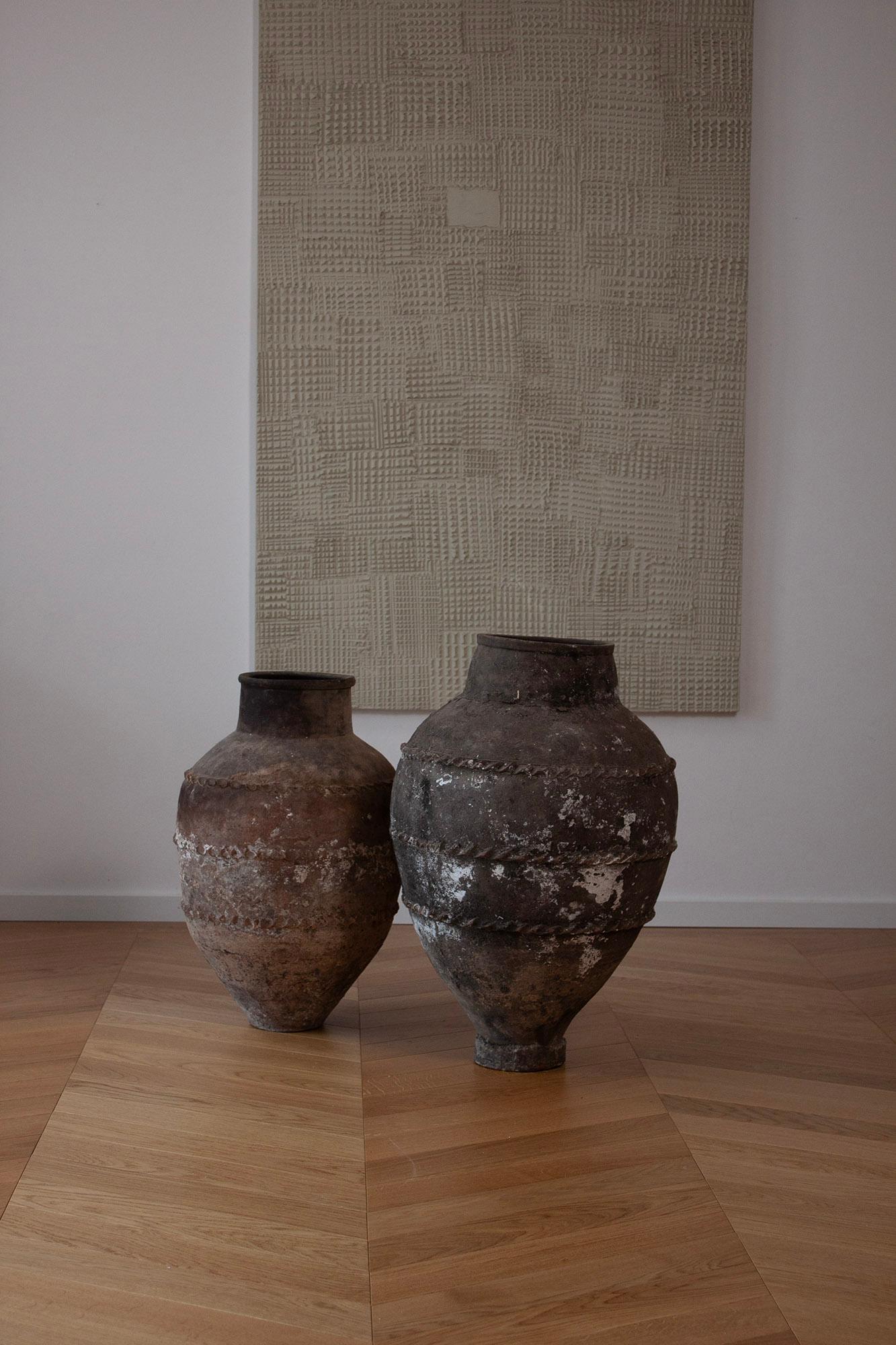 Large Dark Brown Mediteranian Ceramic Floor Vase in an Antique Style For Sale 1