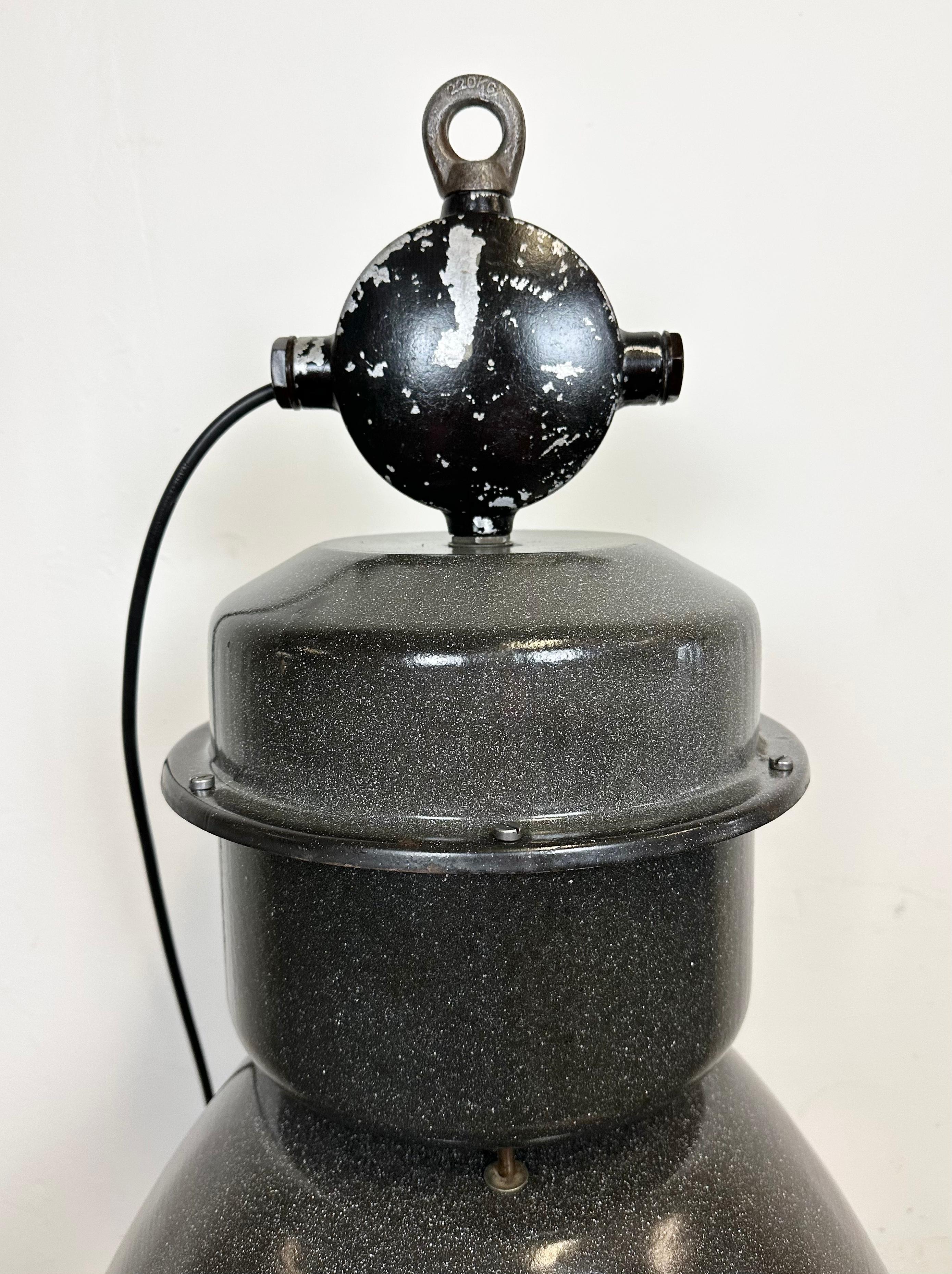 Large Dark Grey Enamel Industrial Factory Lamp from Elektrosvit, 1960s For Sale 8