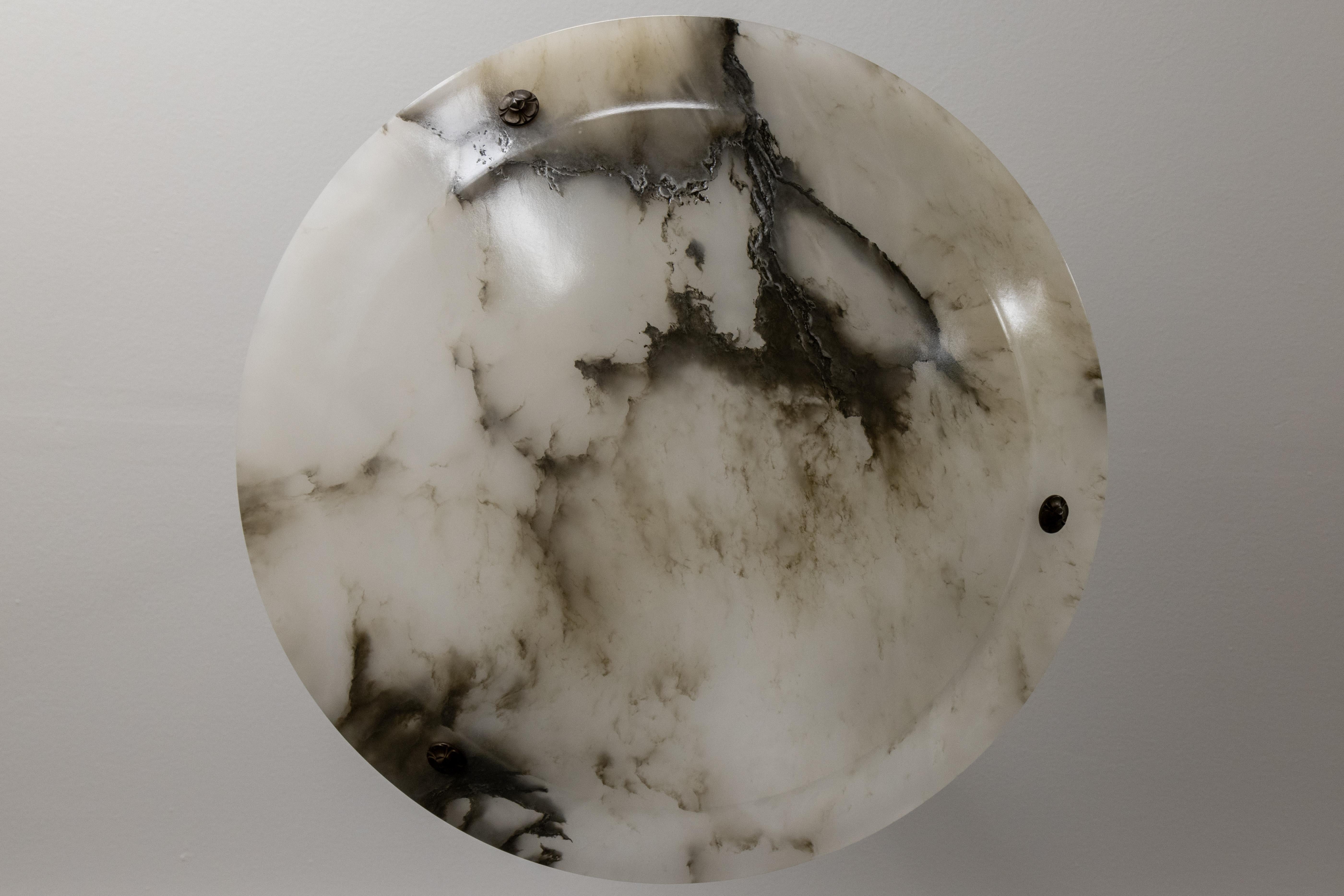 Large Dark Veined White Alabaster Pendant Light, ca. 1920 In Good Condition For Sale In Barntrup, DE