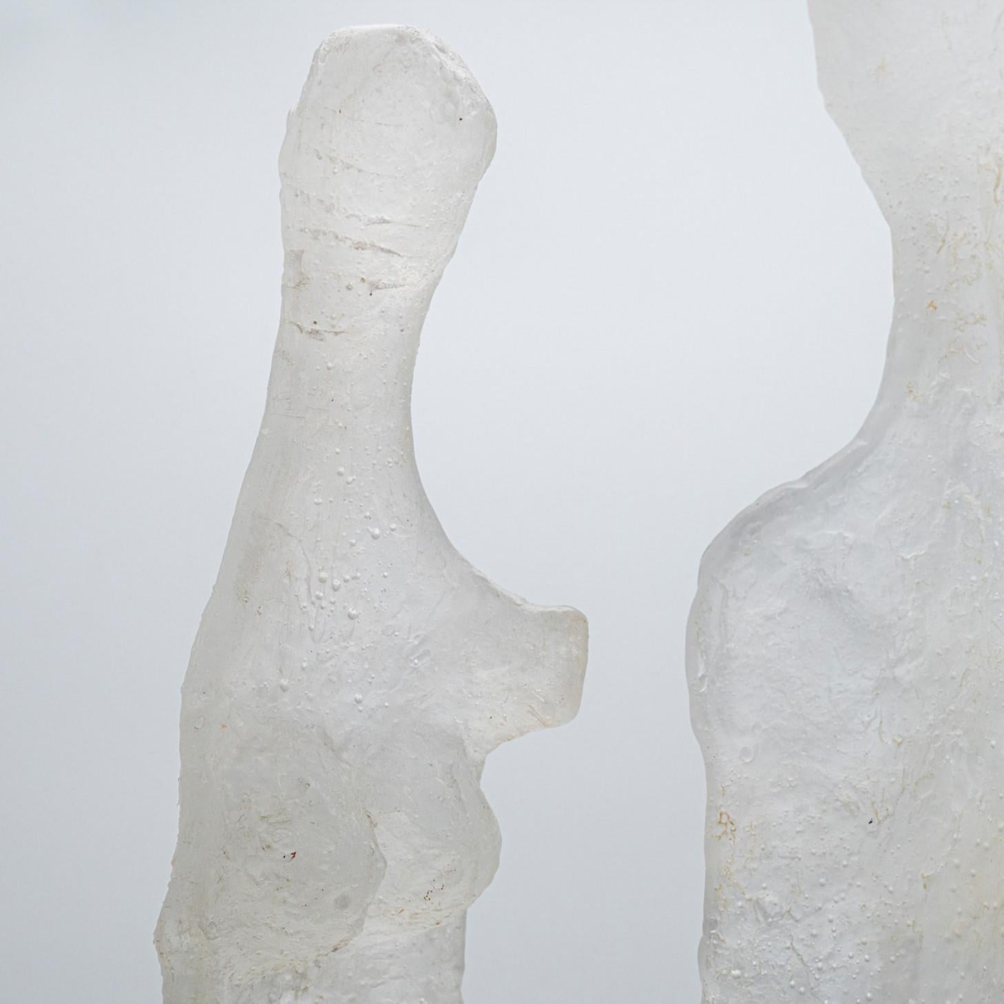 Grande scultura maschile e femminile in Pâte de verre di Daum, Couturier, Francia In condizioni buone in vendita a Rijssen, NL