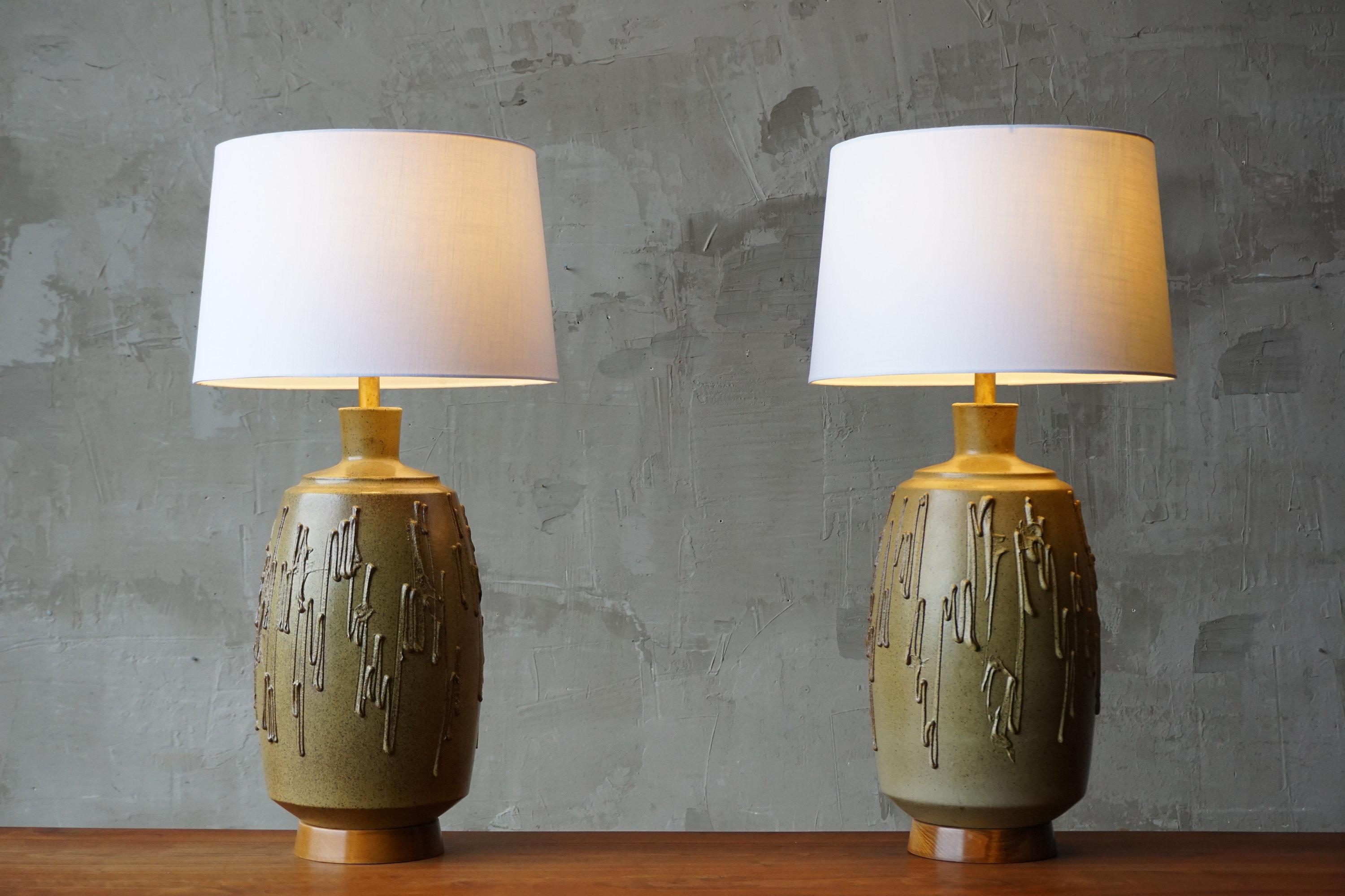Large David Cressey Ceramic Table Lamps For Sale 1